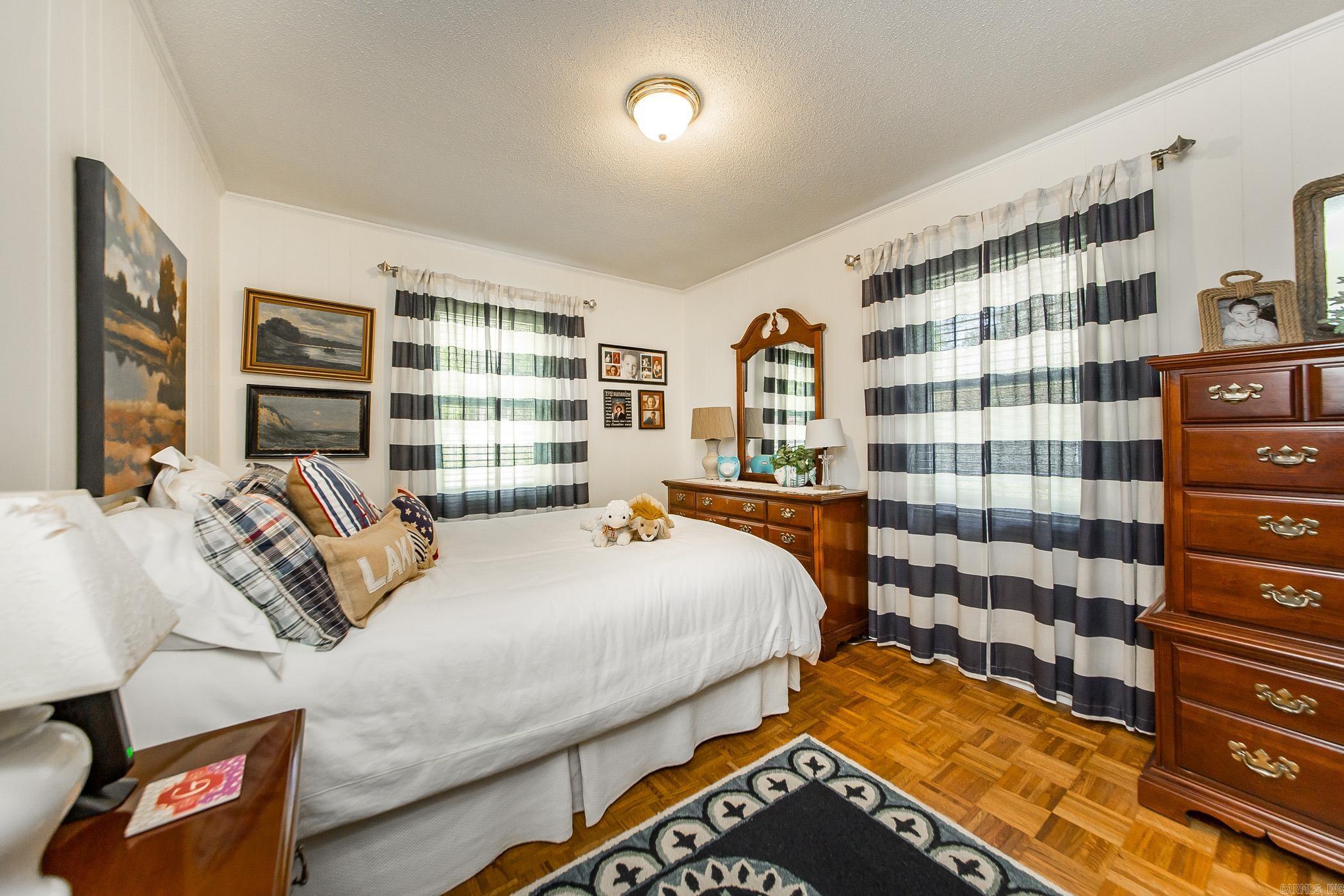 20 Lochland  Greers Ferry, AR