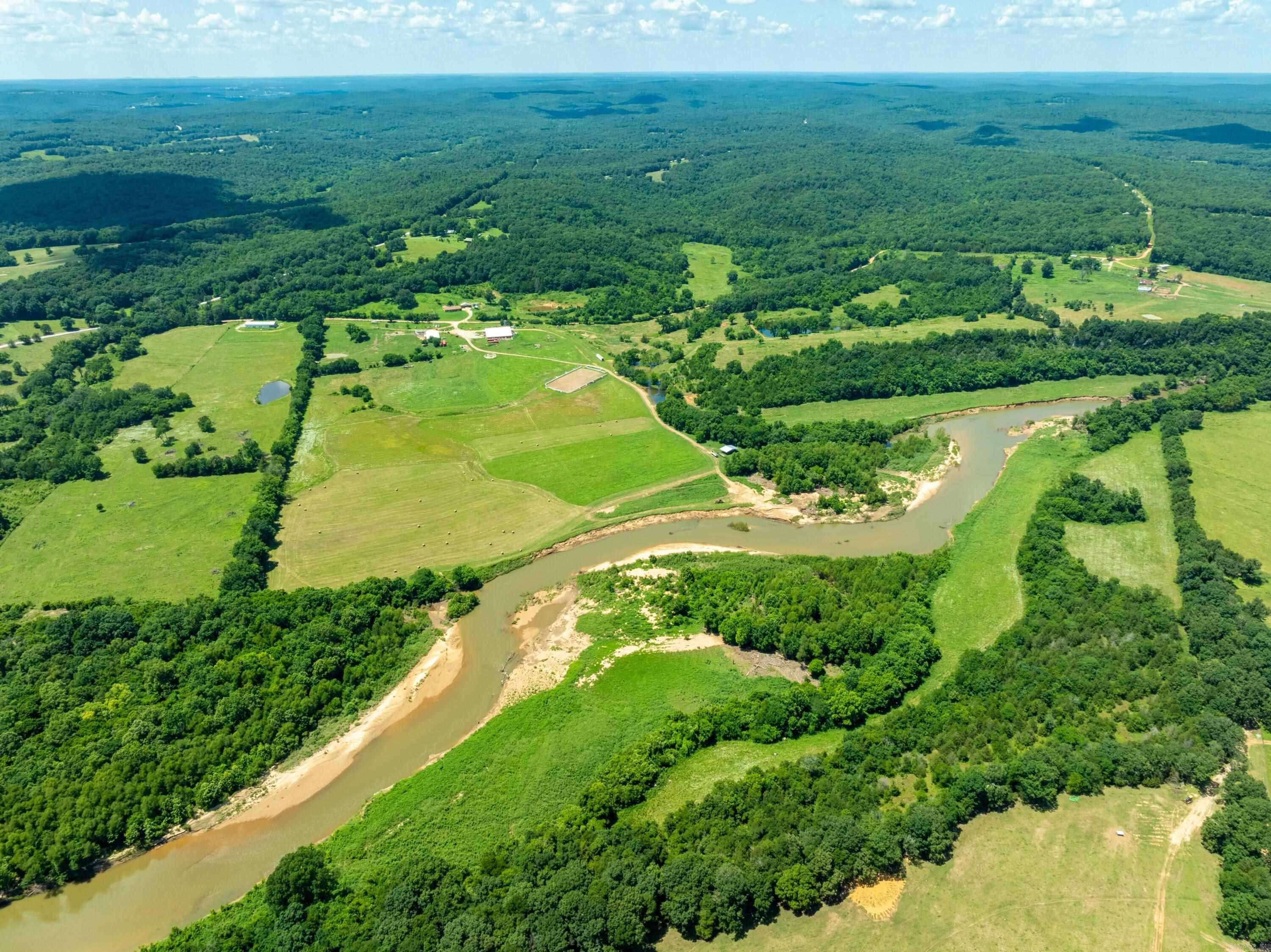 0 Strawberry River Road  Poughkeepsie, AR