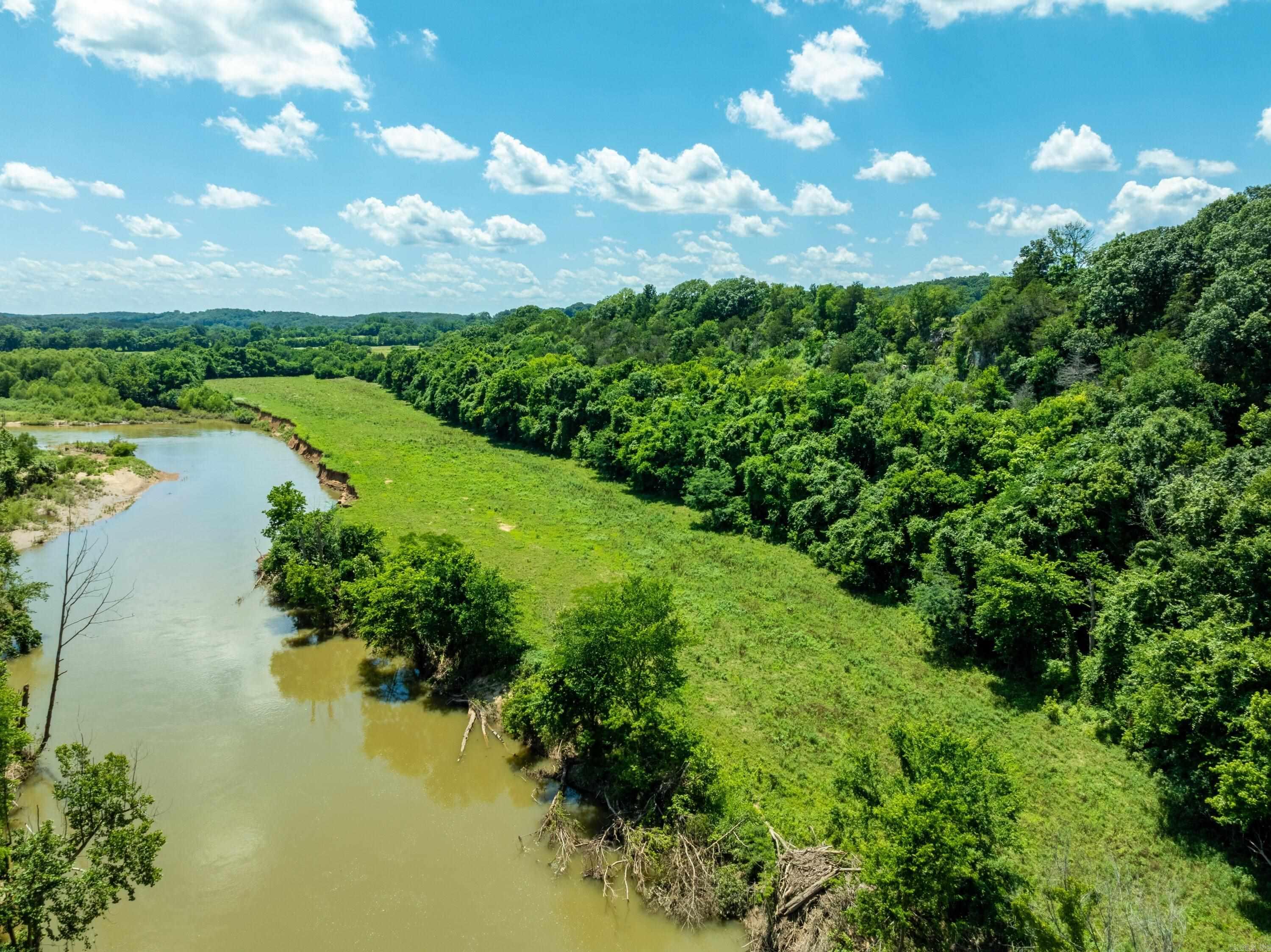 0 Strawberry River Road  Poughkeepsie, AR