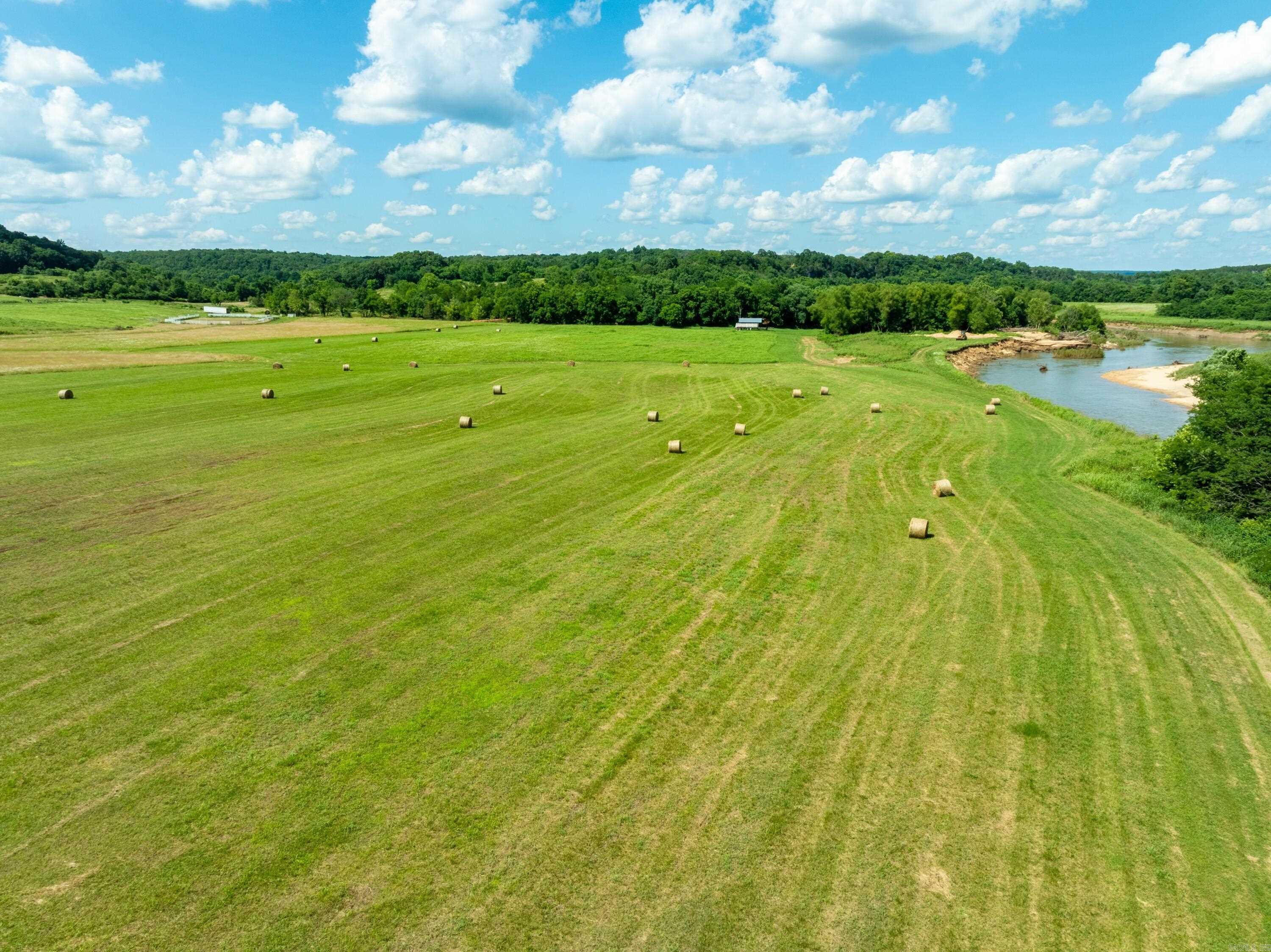 0 Strawberry River Road  Poughkeepsie, AR
