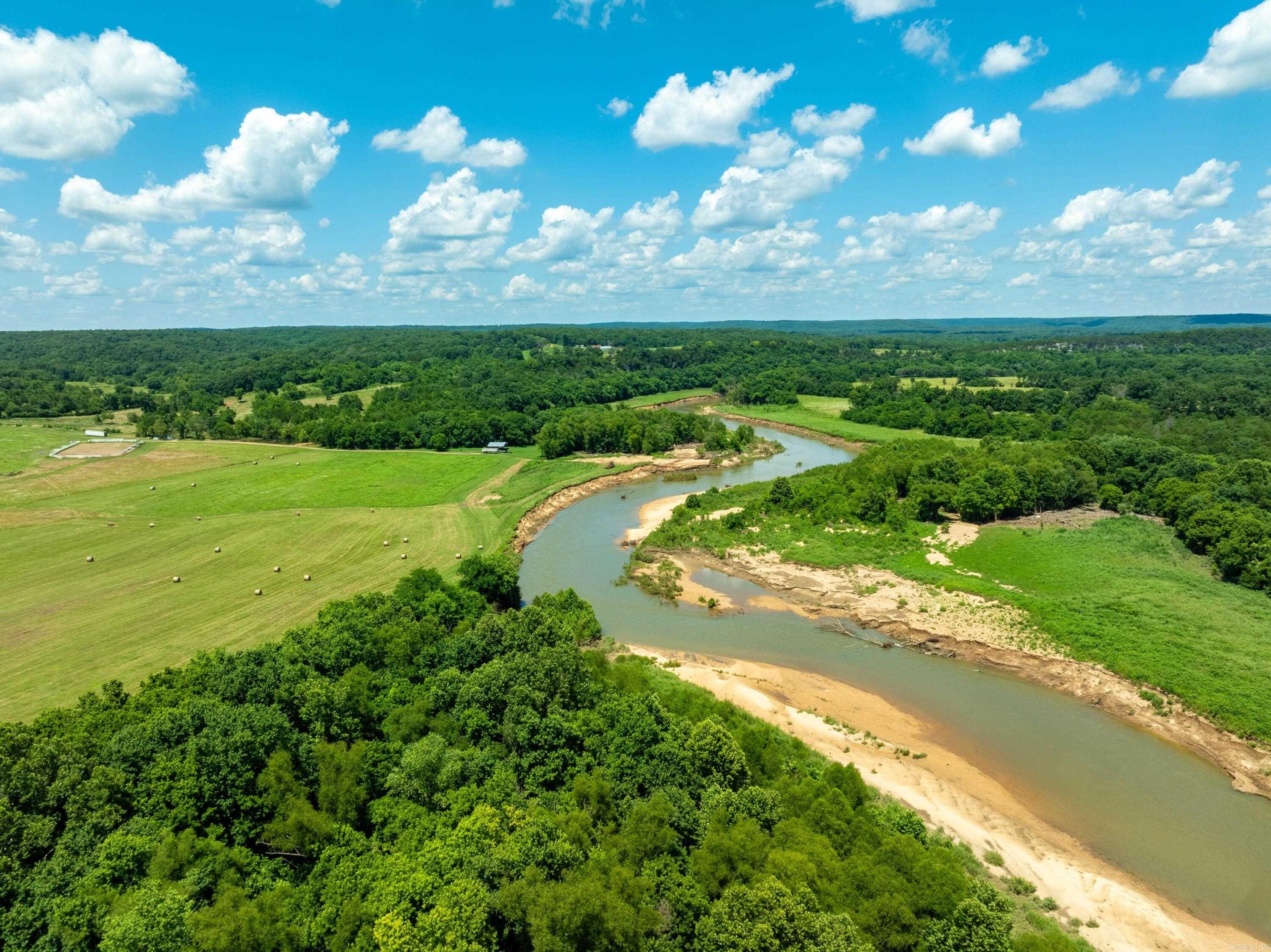 0 Strawberry River Road  Poughkeepsie, AR