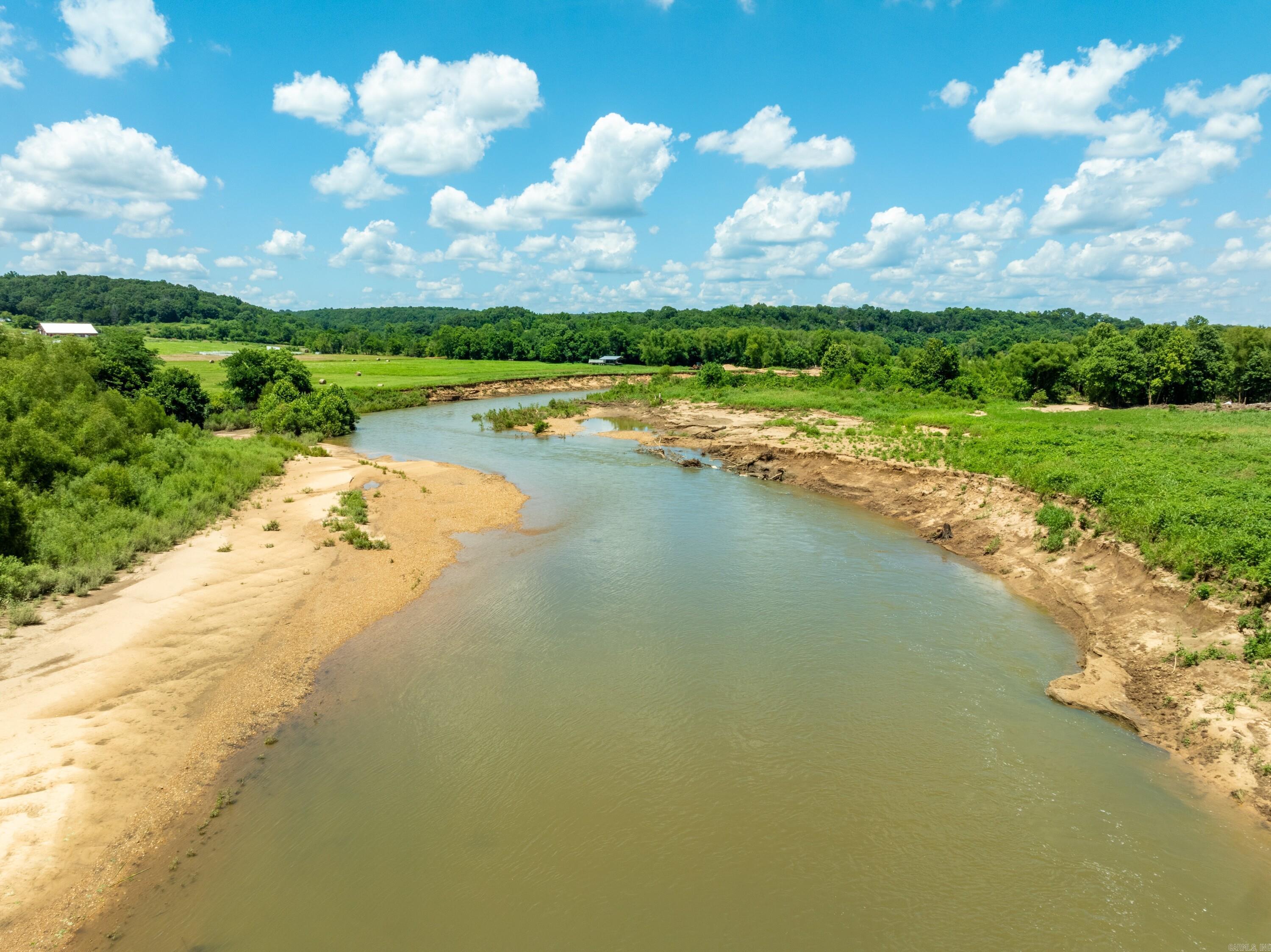 0 Strawberry River Road  Poughkeepsie, AR
