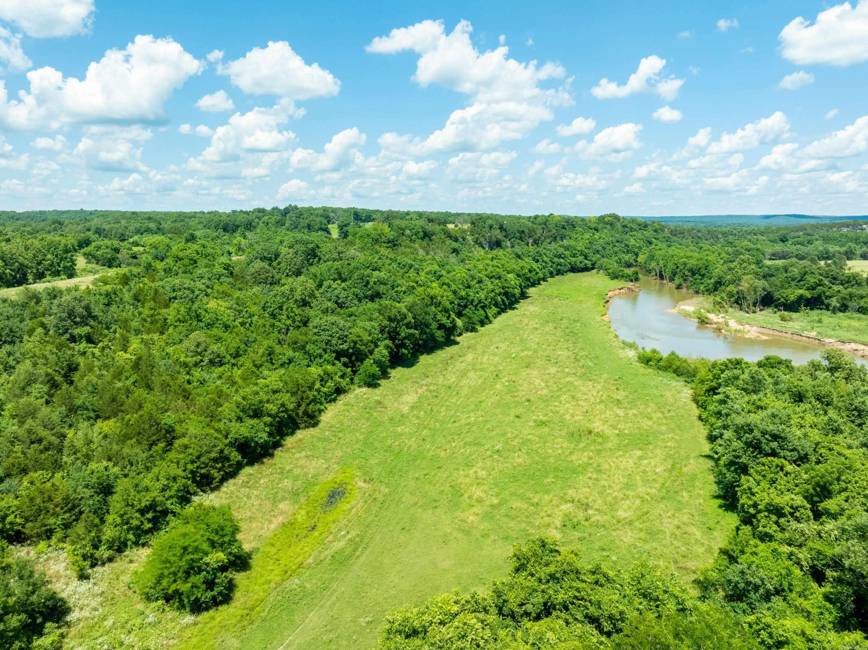 0 Strawberry River Road  Poughkeepsie, AR