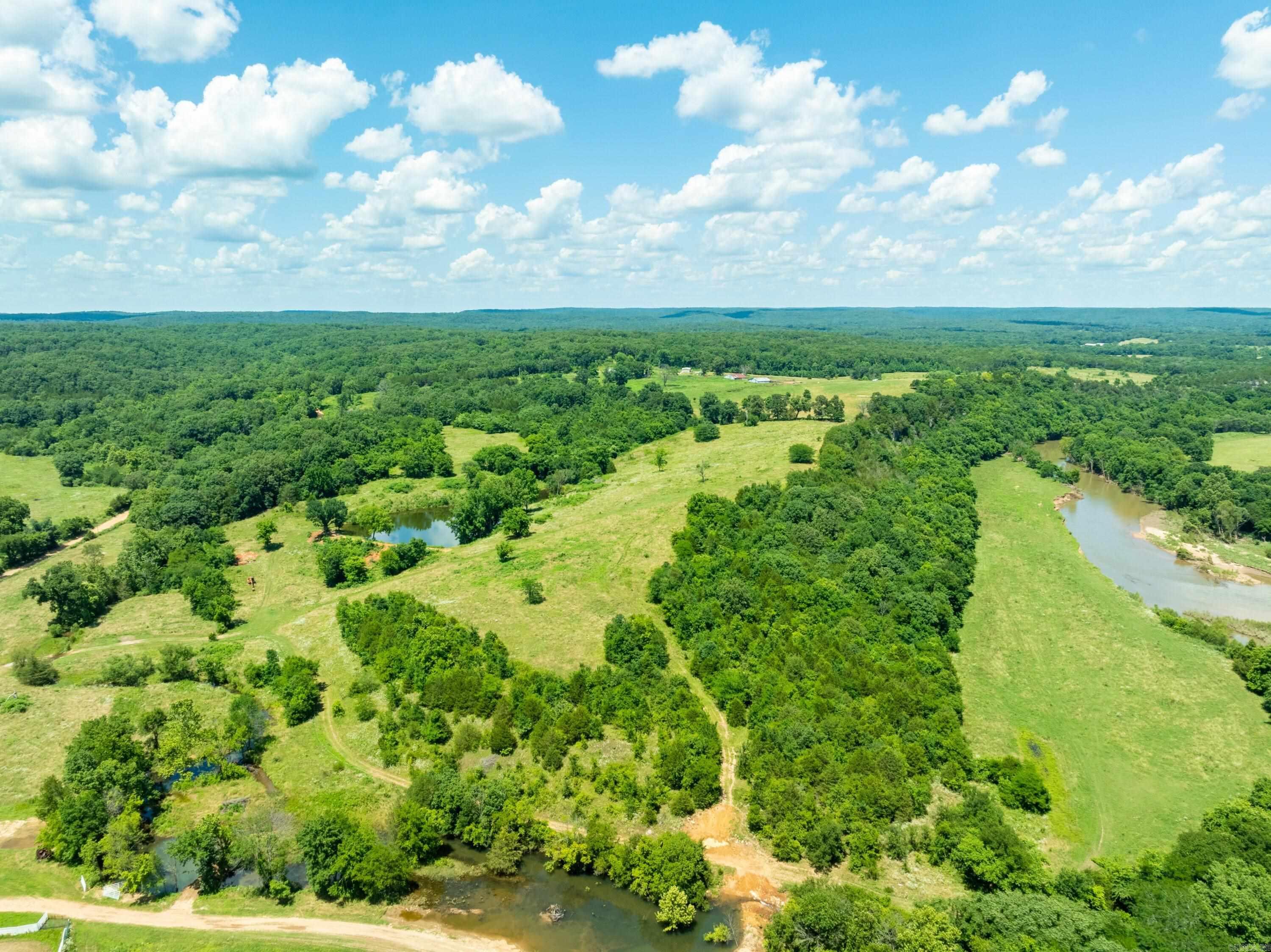 0 Strawberry River Road  Poughkeepsie, AR
