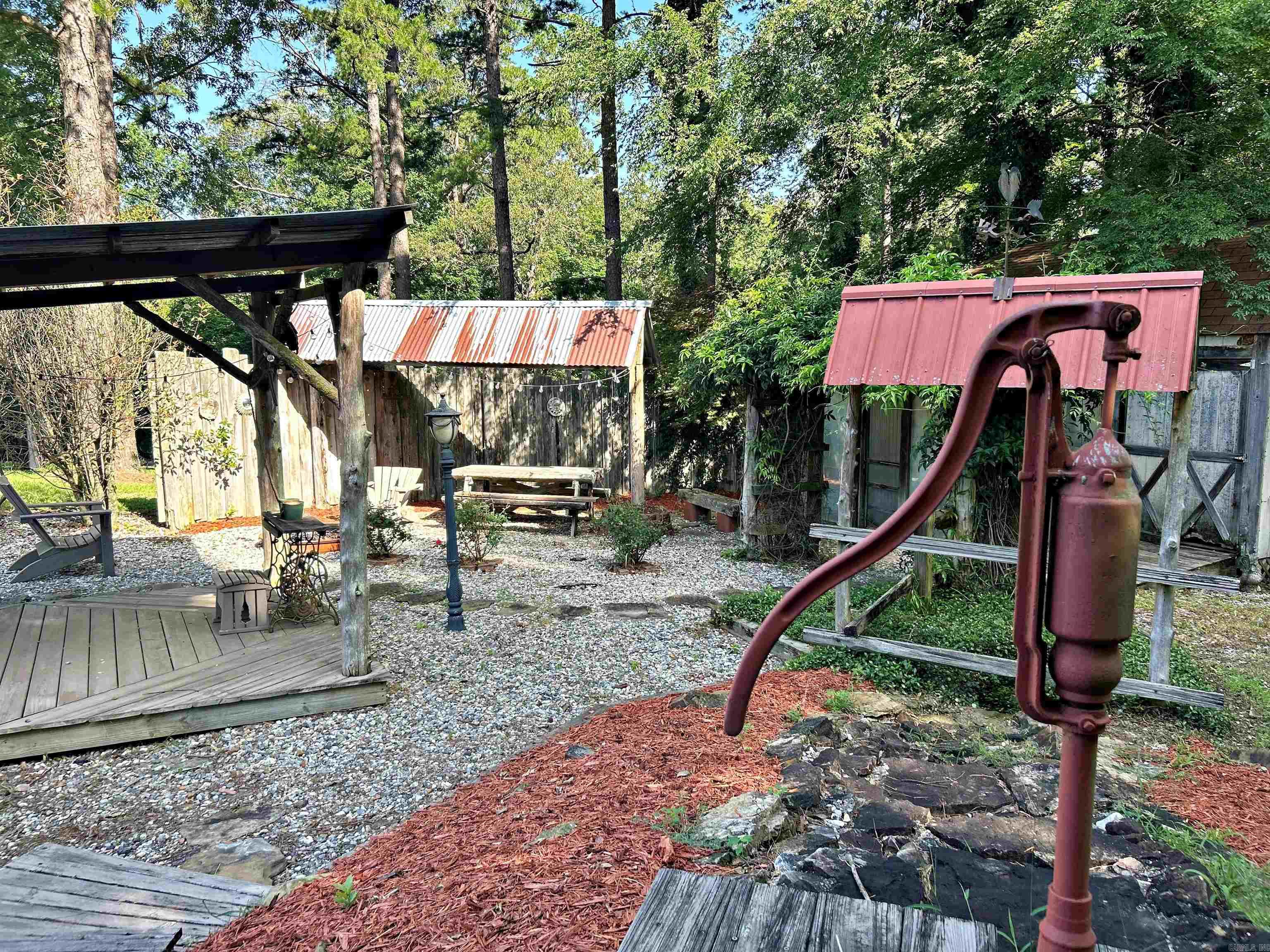 3432 Edgewood  Bismarck, AR