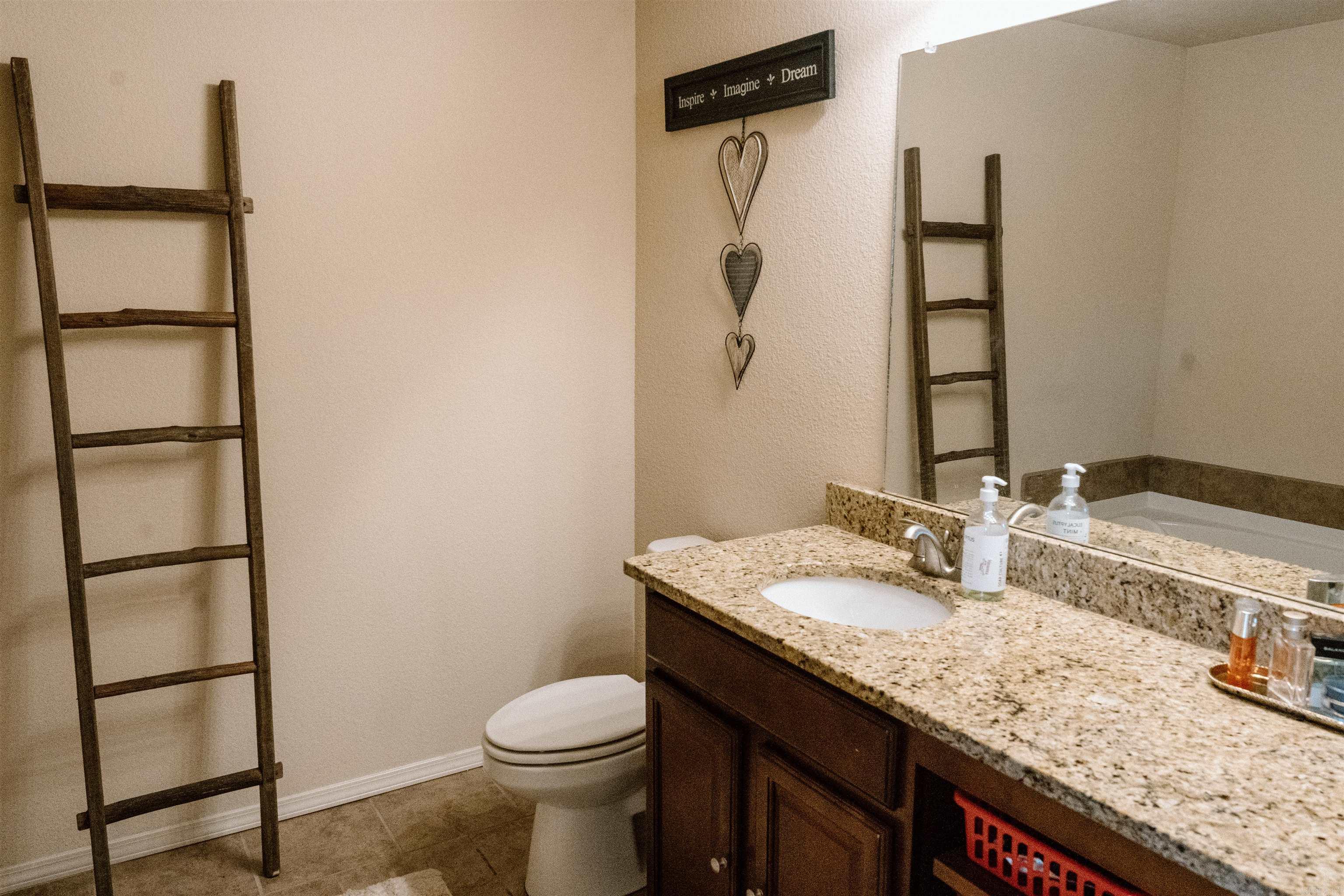 6048 SADDLE HILL  Alexander, AR