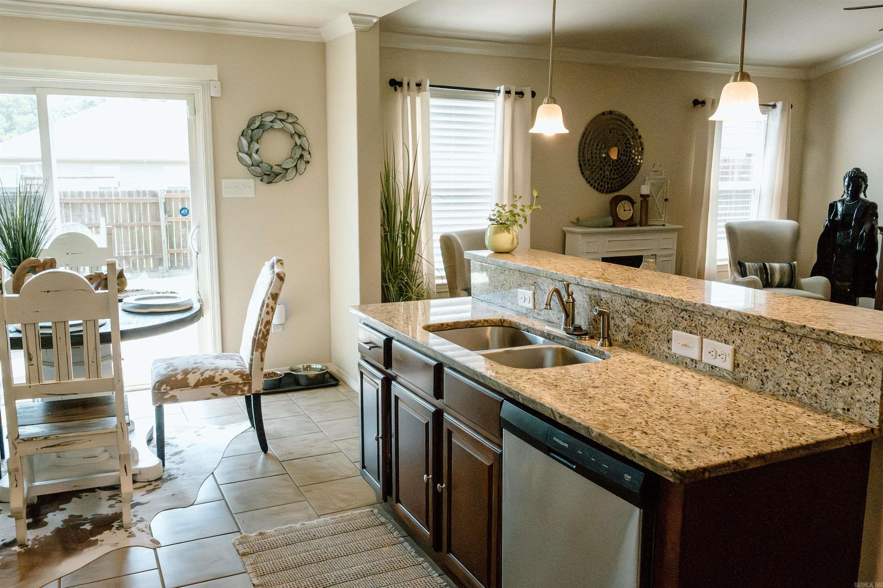 6048 SADDLE HILL  Alexander, AR