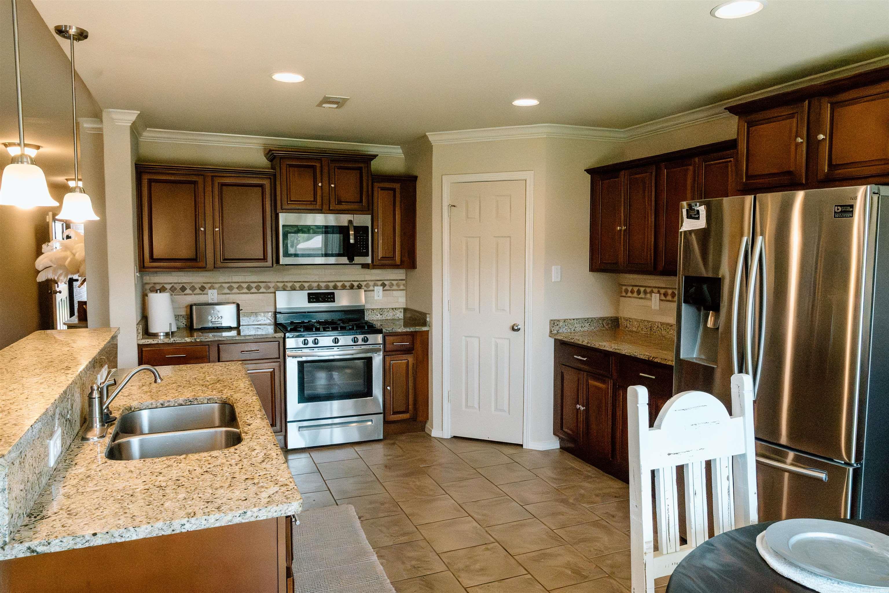 6048 SADDLE HILL  Alexander, AR