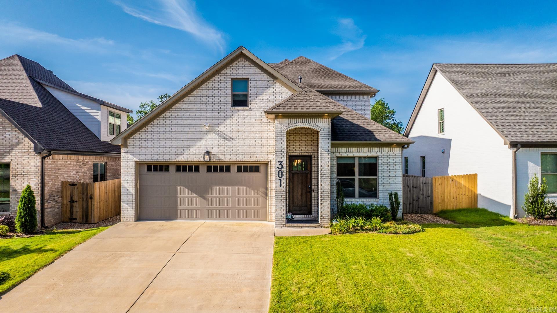 301 Kanis Ridge Dr  Little Rock, AR