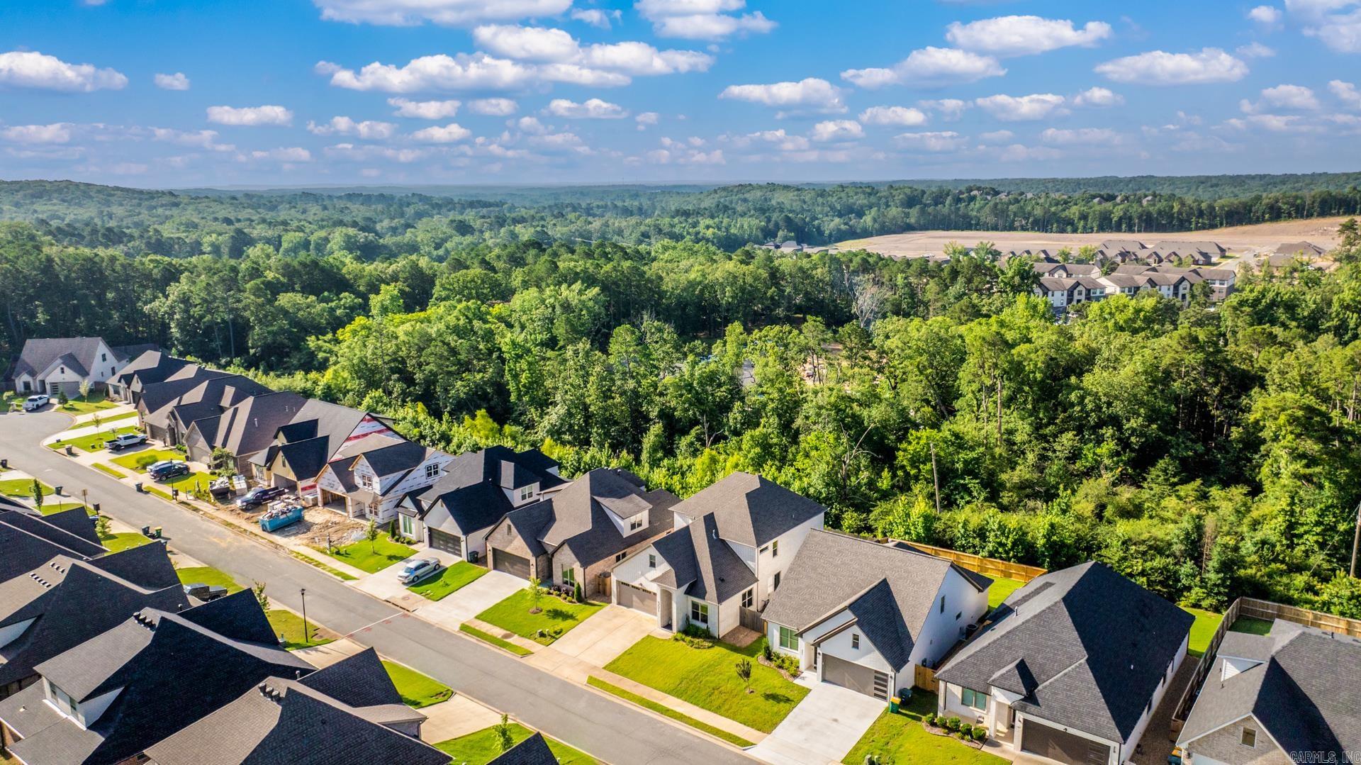 301 Kanis Ridge Dr  Little Rock, AR