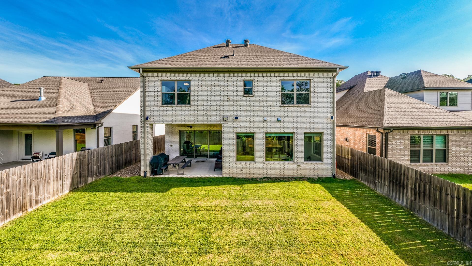 301 Kanis Ridge Dr  Little Rock, AR