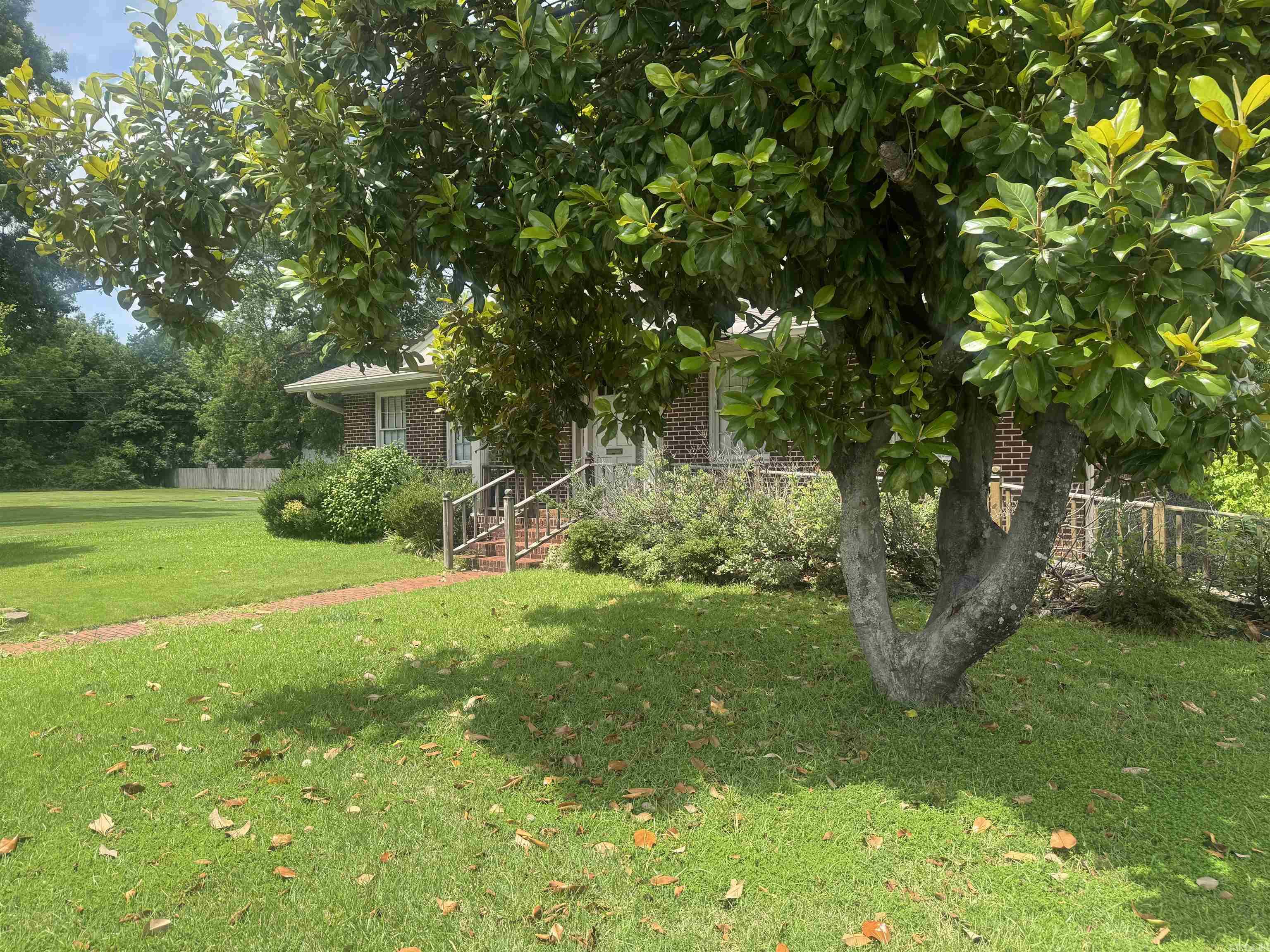 1616 S Cherry  Pine Bluff, AR