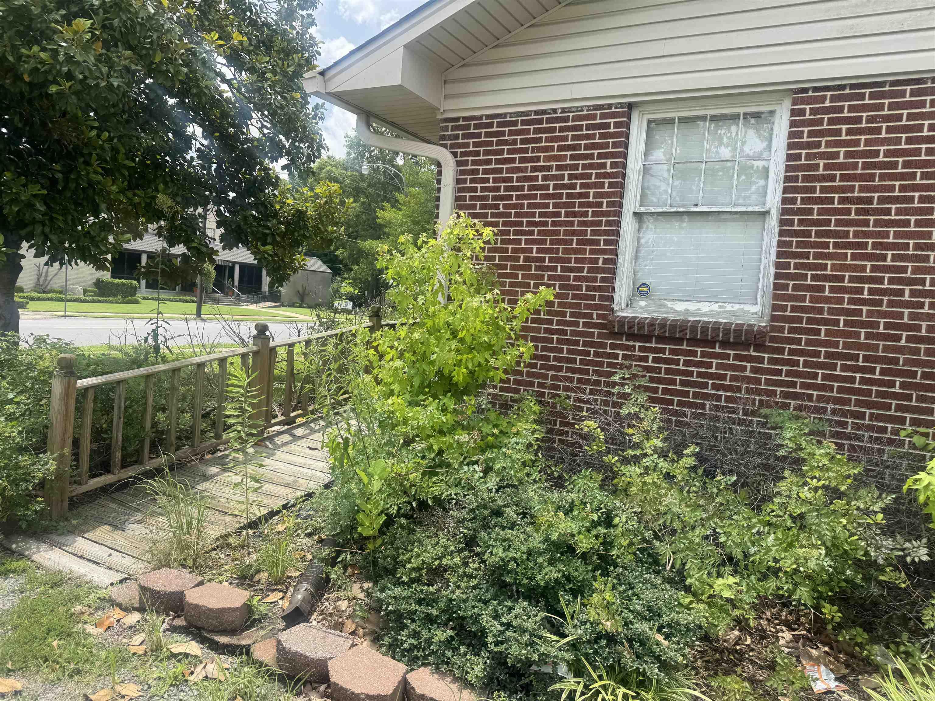 1616 S Cherry  Pine Bluff, AR