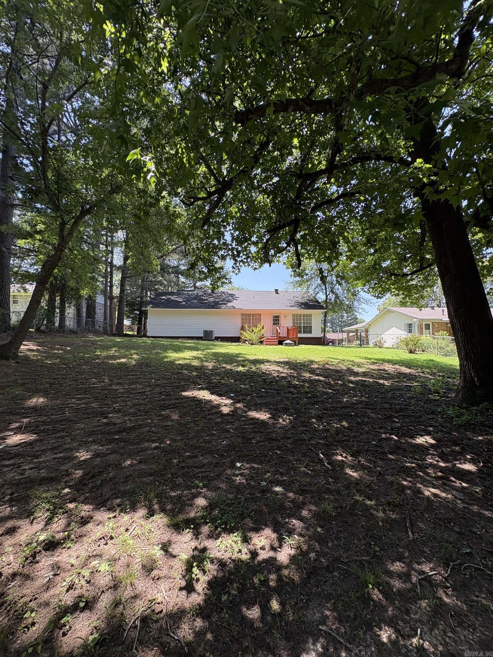 303 N Center Hill Rd  Paragould, AR