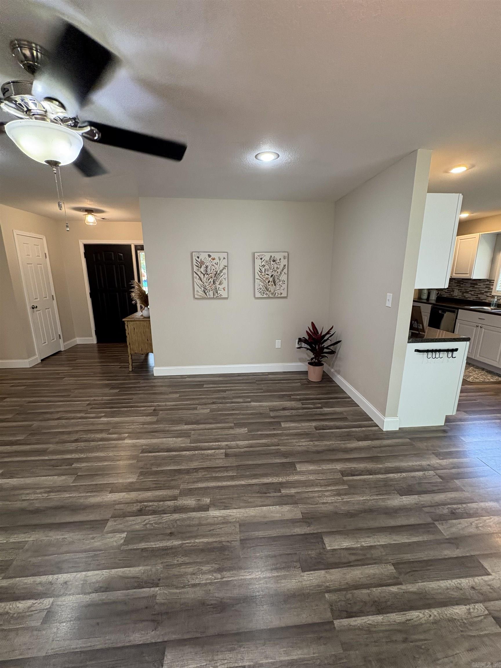 303 N Center Hill Rd  Paragould, AR