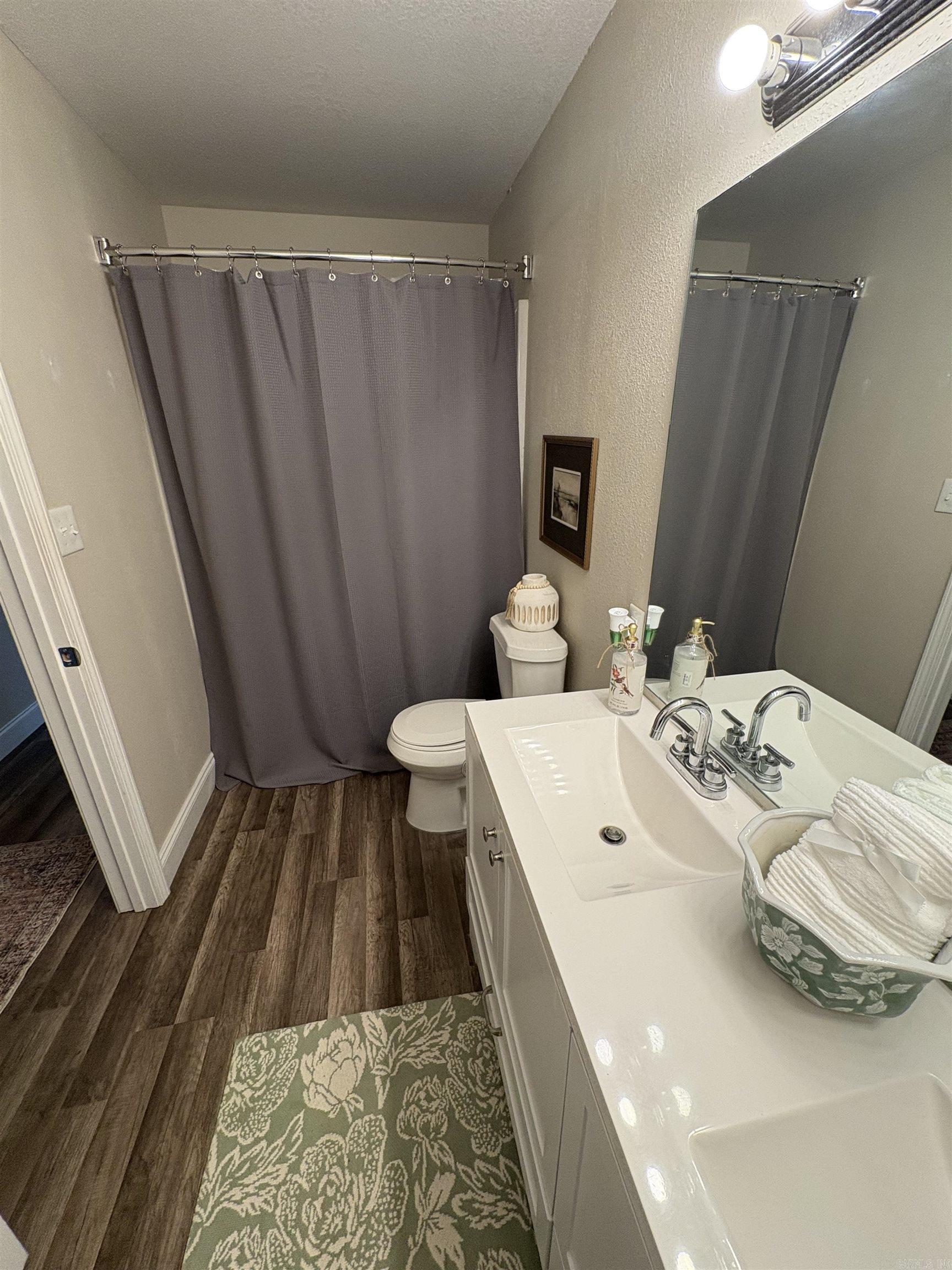 303 N Center Hill Rd  Paragould, AR