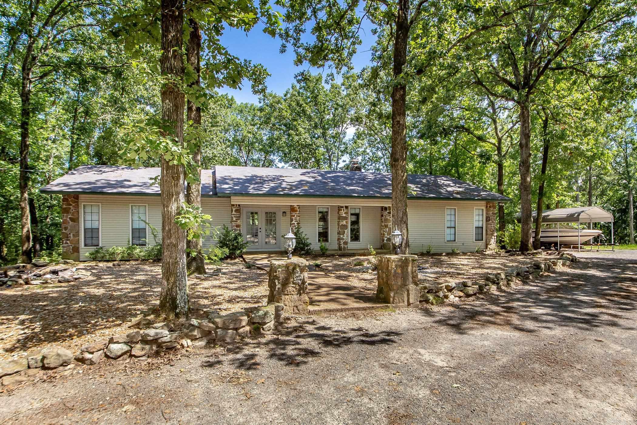 107 Homestead  Fairfield Bay, AR