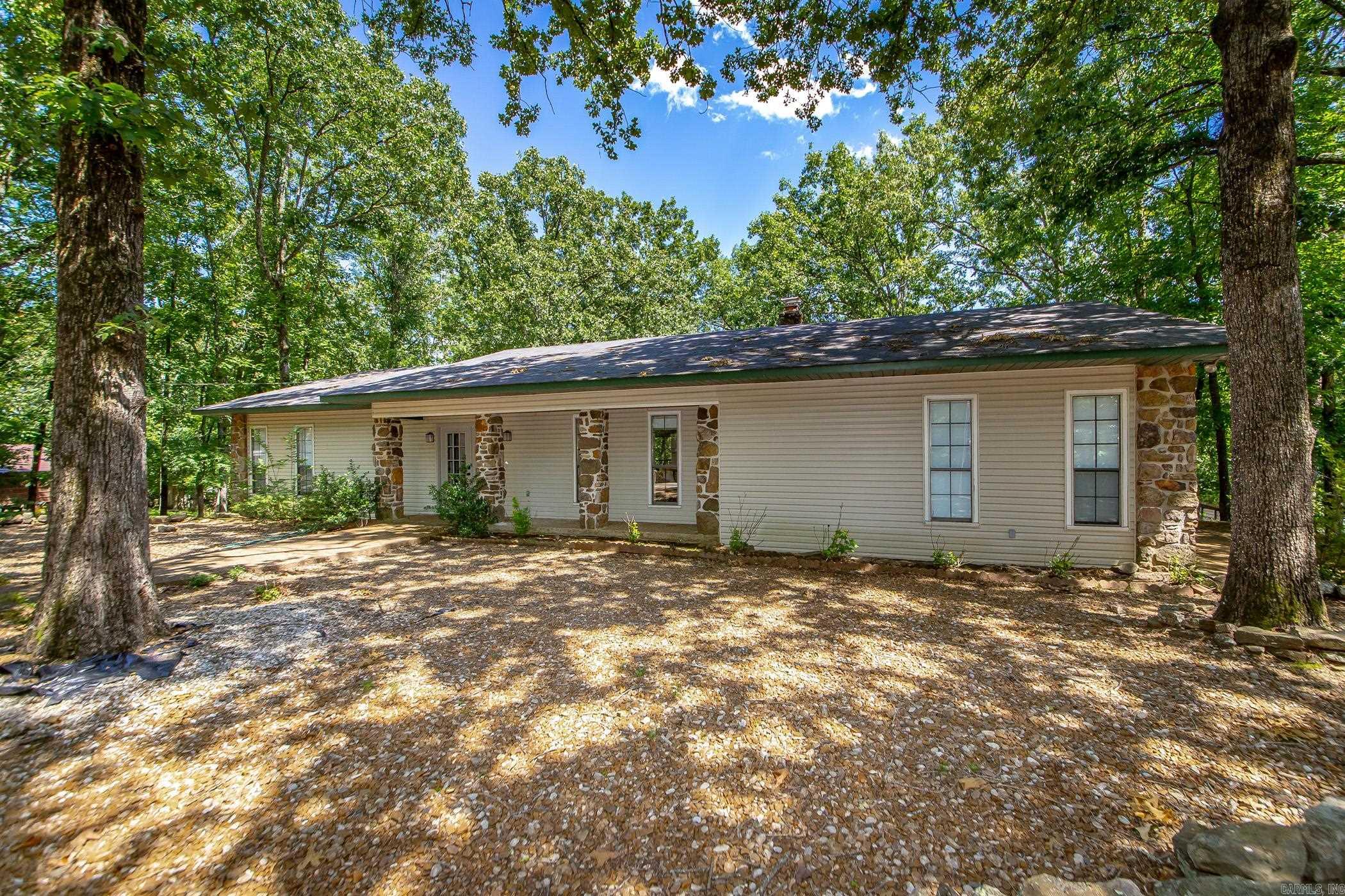 107 Homestead  Fairfield Bay, AR