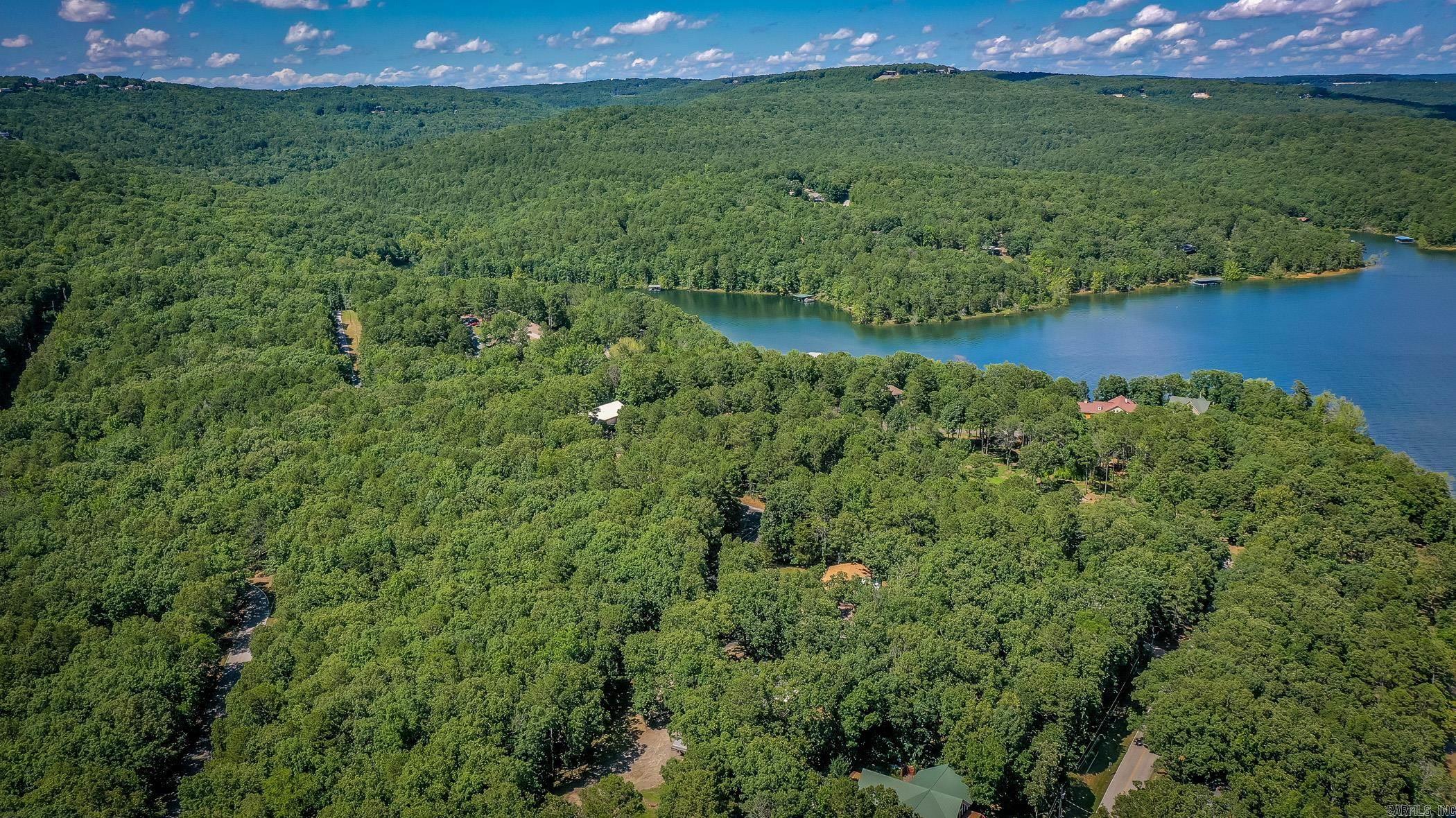 107 Homestead  Fairfield Bay, AR