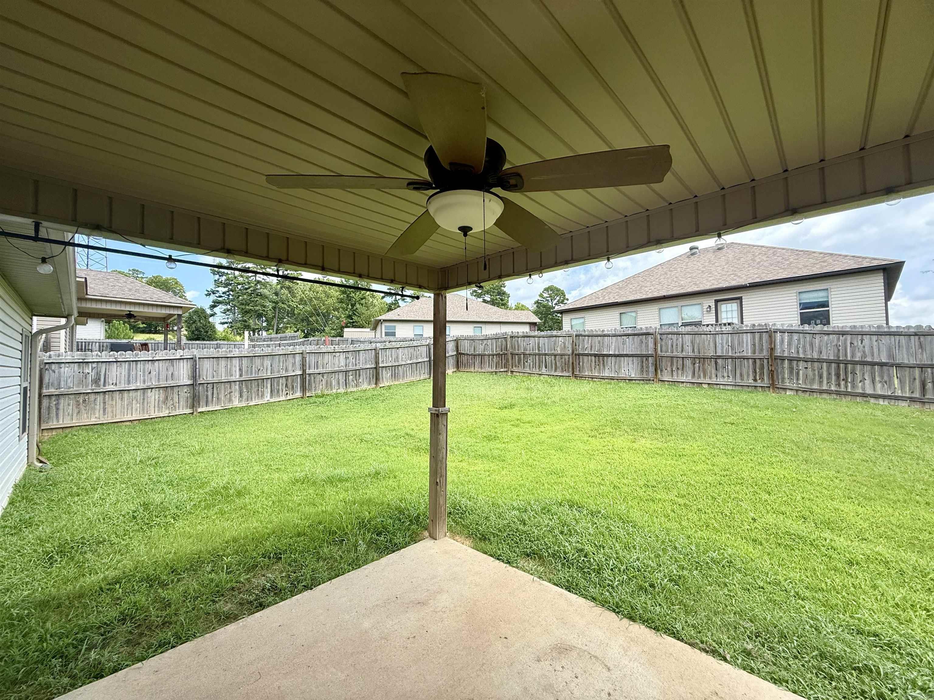 1148 Meadows  Benton, AR