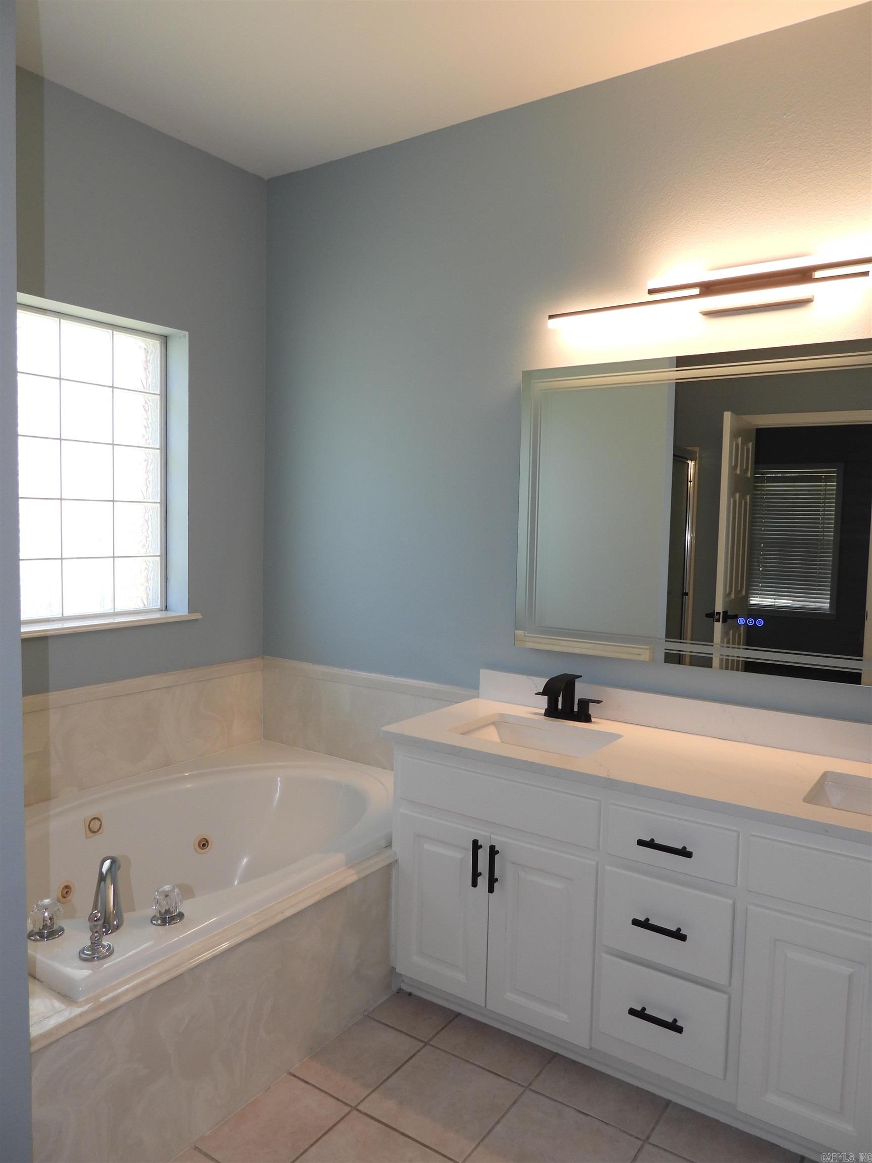 995 Jamestown Circle Jacksonville, AR 72076