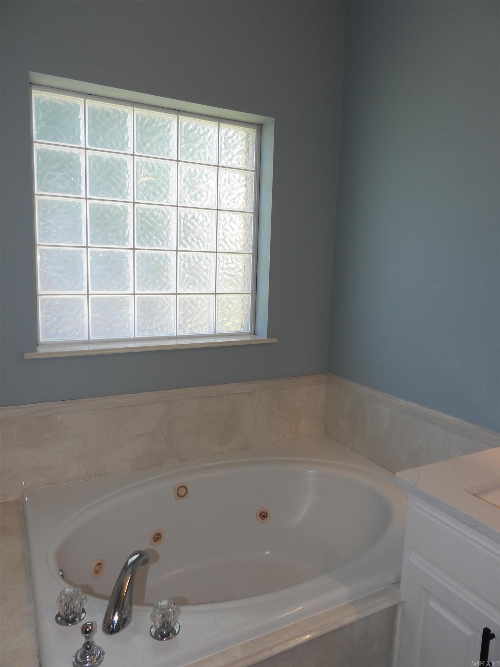 995 Jamestown Circle Jacksonville, AR 72076