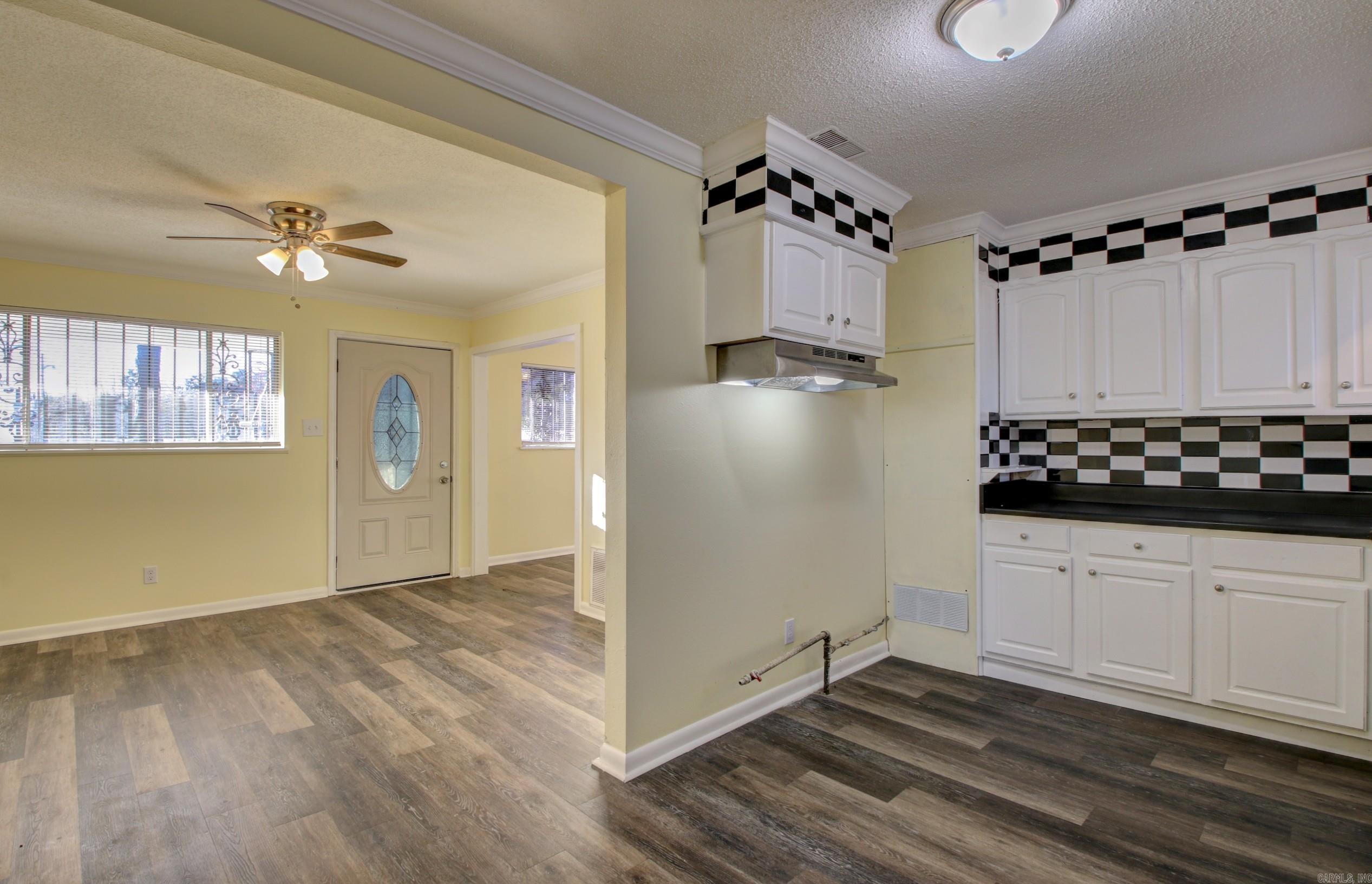9425 S 365  Little Rock, AR