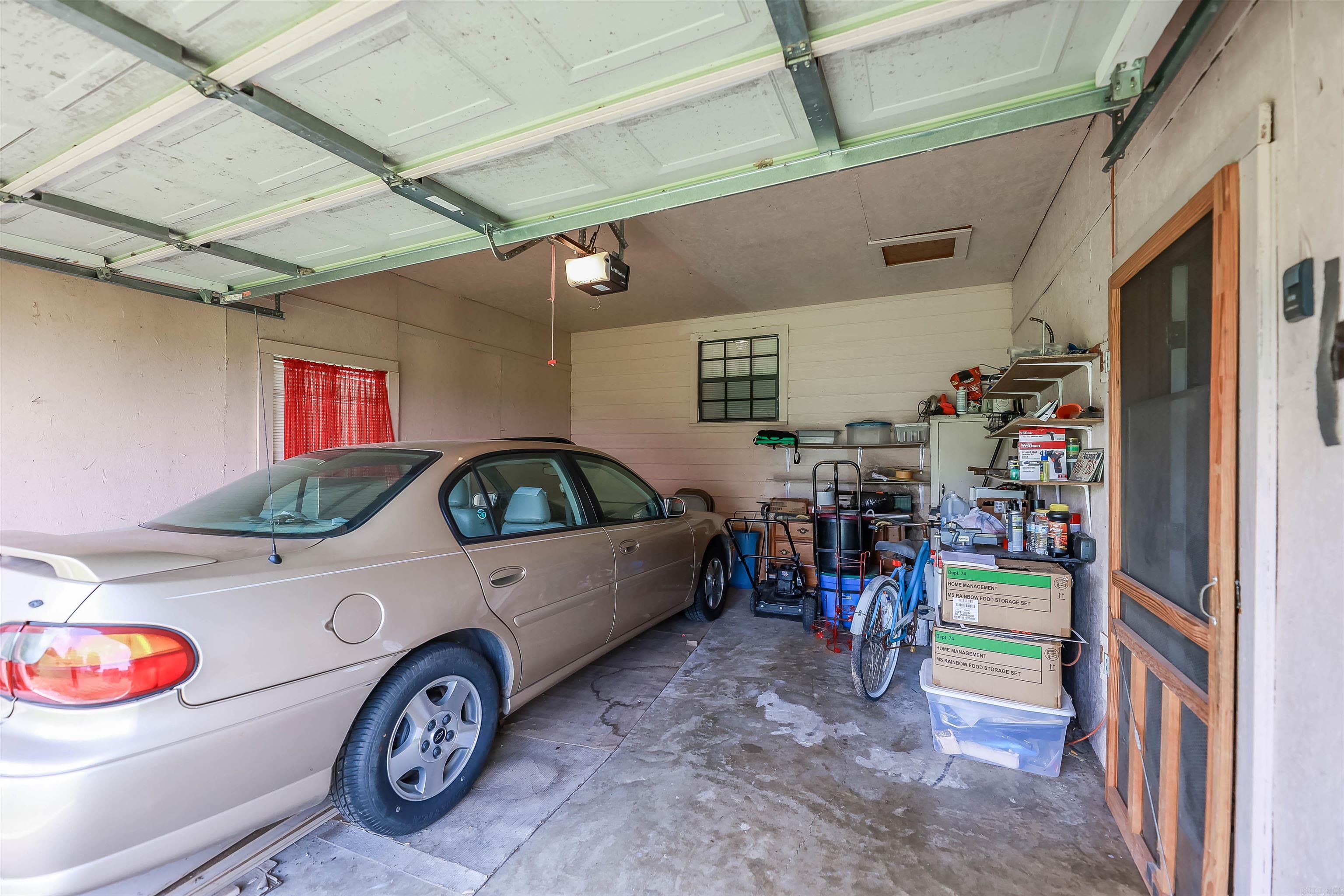 608 S Highway 35  Dermott, AR