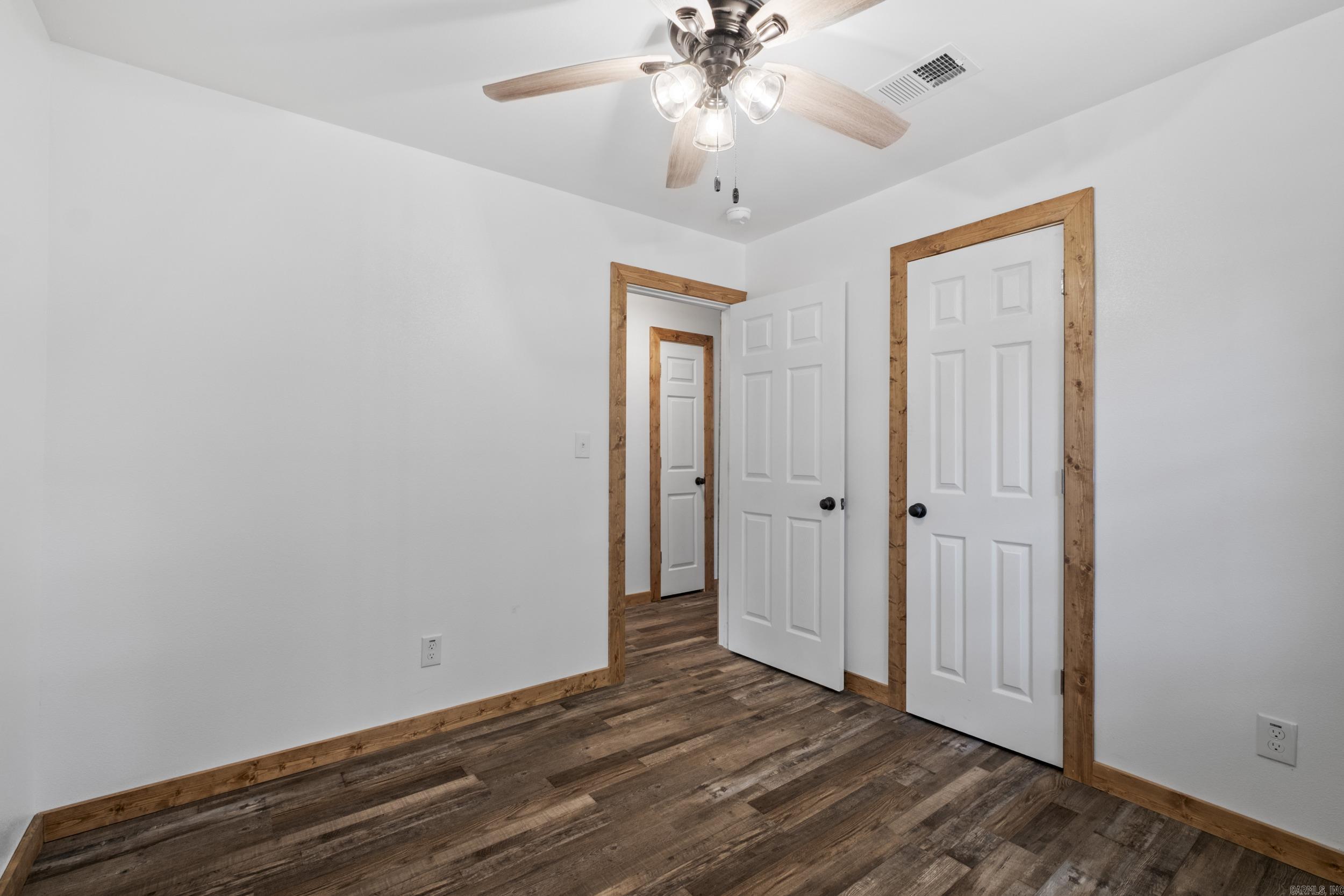 1207 Oakdale  Lonoke, AR