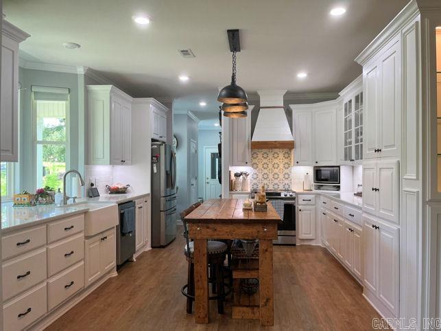 8612 Young Woolley  Jacksonville, AR
