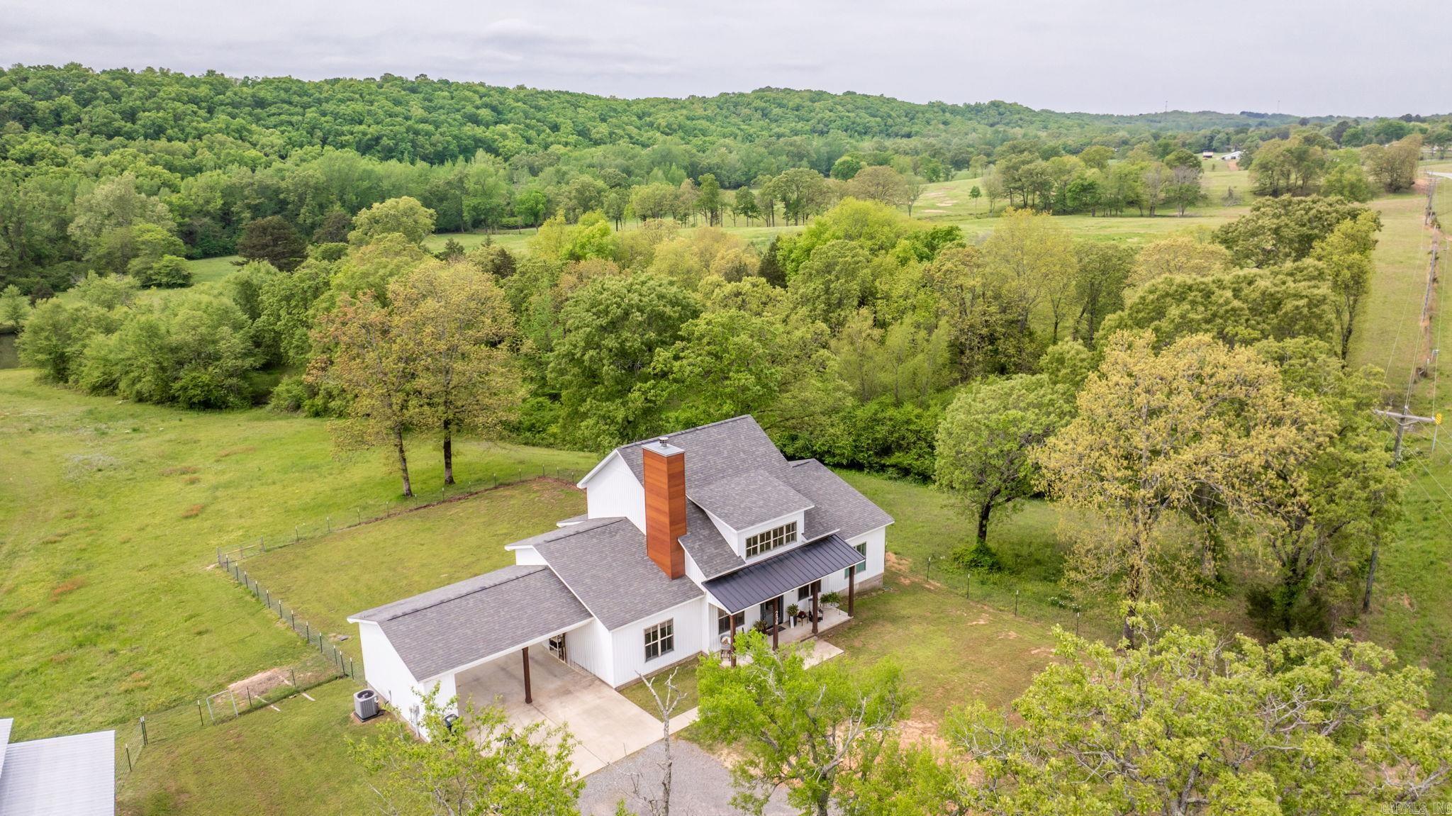 234 E Hwy 285  Greenbrier, AR