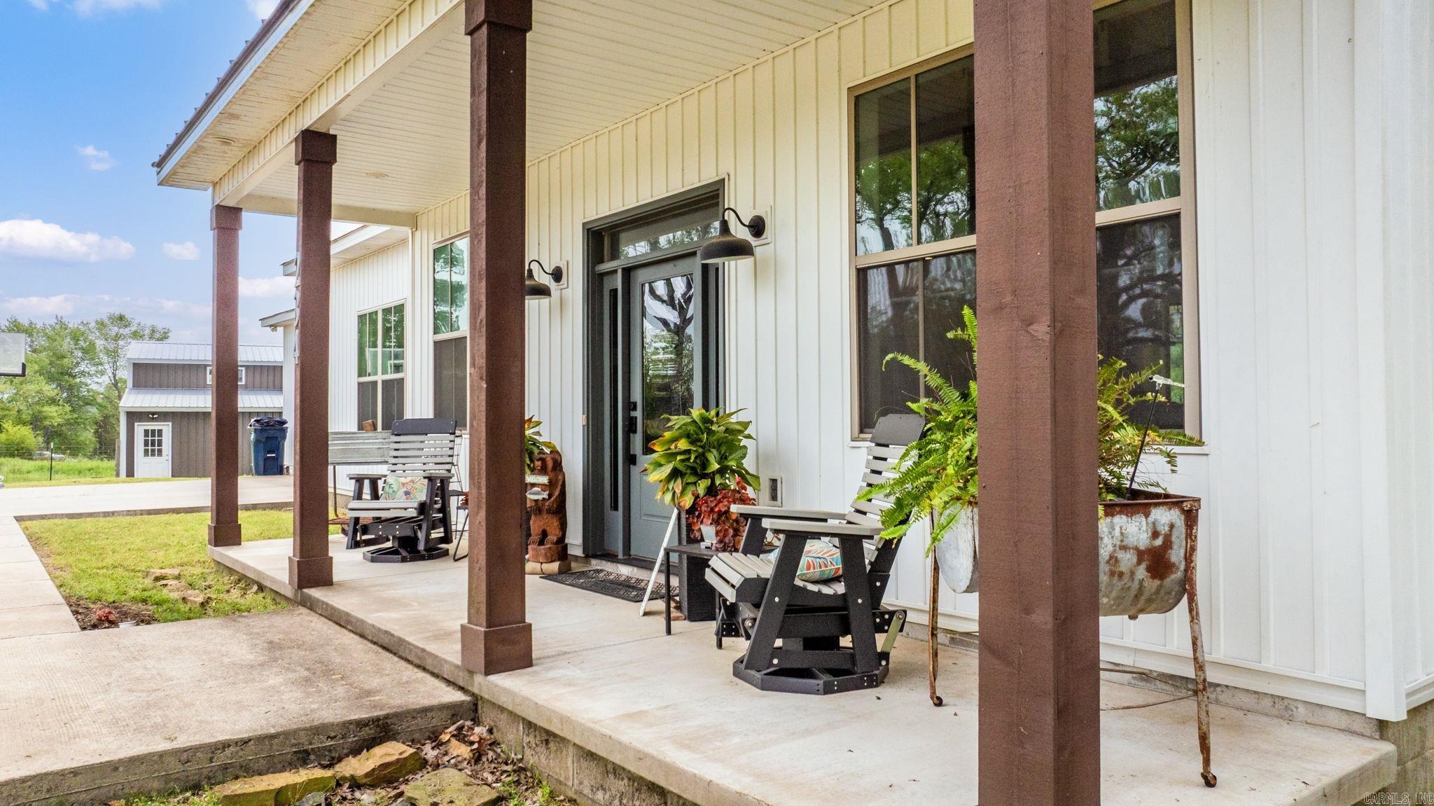 234 E Hwy 285  Greenbrier, AR