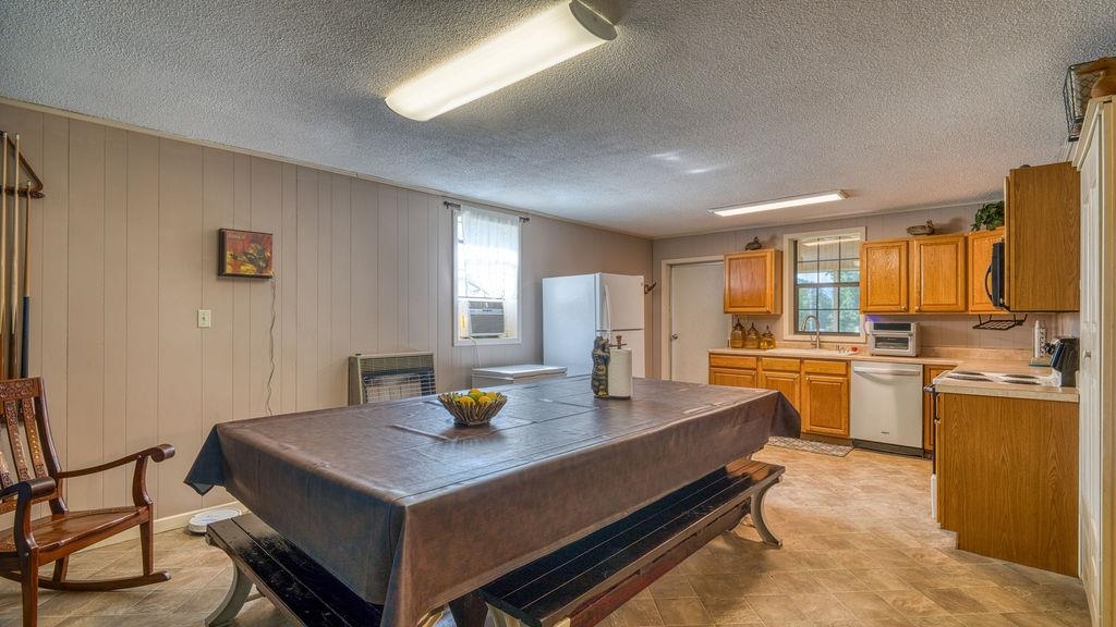 208 Lawrence 262  Powhatan, AR