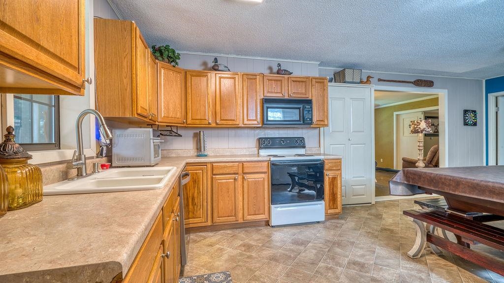 208 Lawrence 262  Powhatan, AR