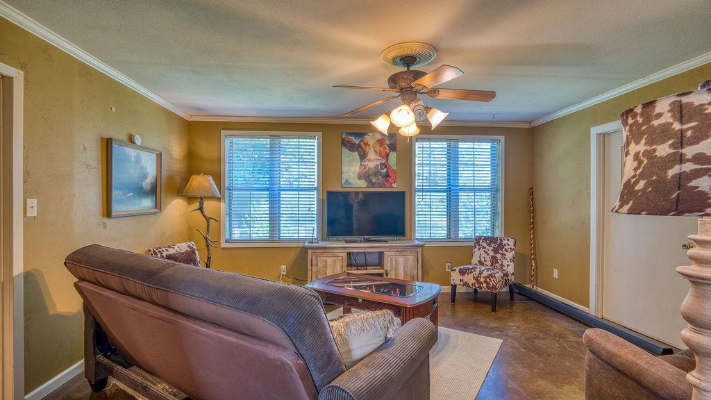208 Lawrence 262  Powhatan, AR