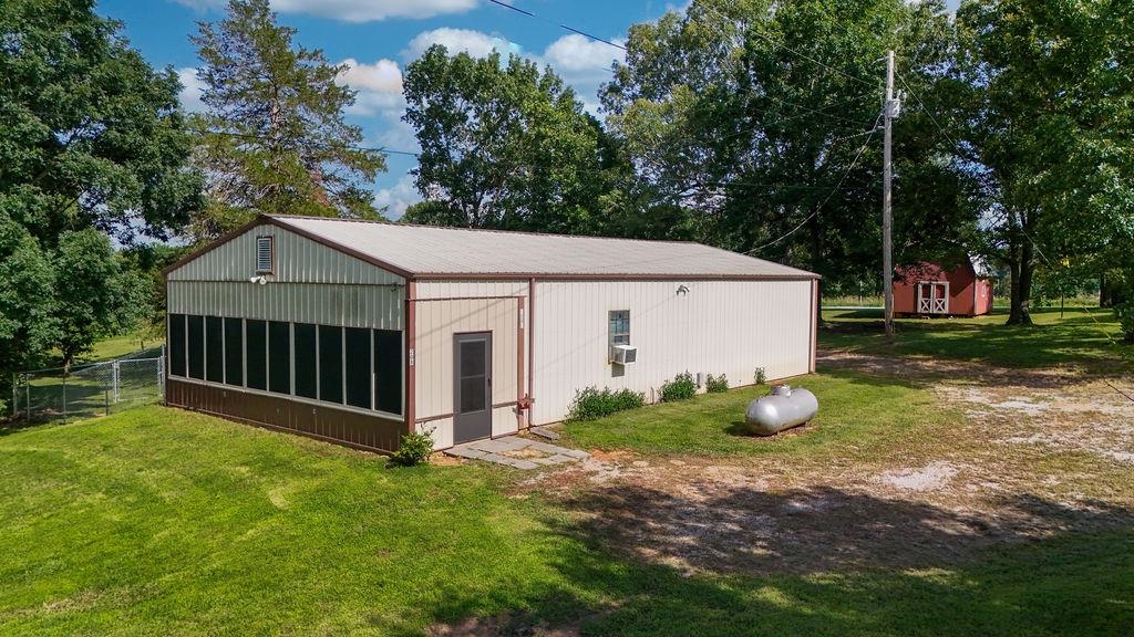 208 Lawrence 262  Powhatan, AR