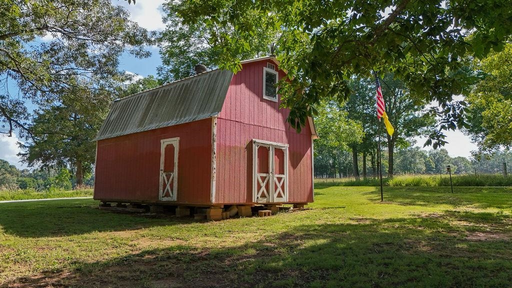 208 Lawrence 262  Powhatan, AR