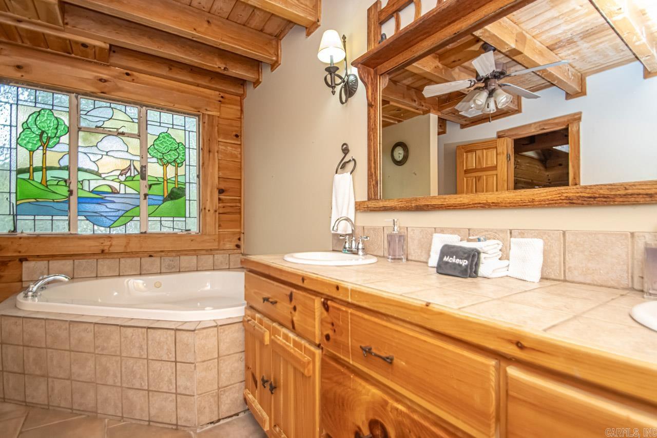 1415 Lakeshore  Hot Springs, AR
