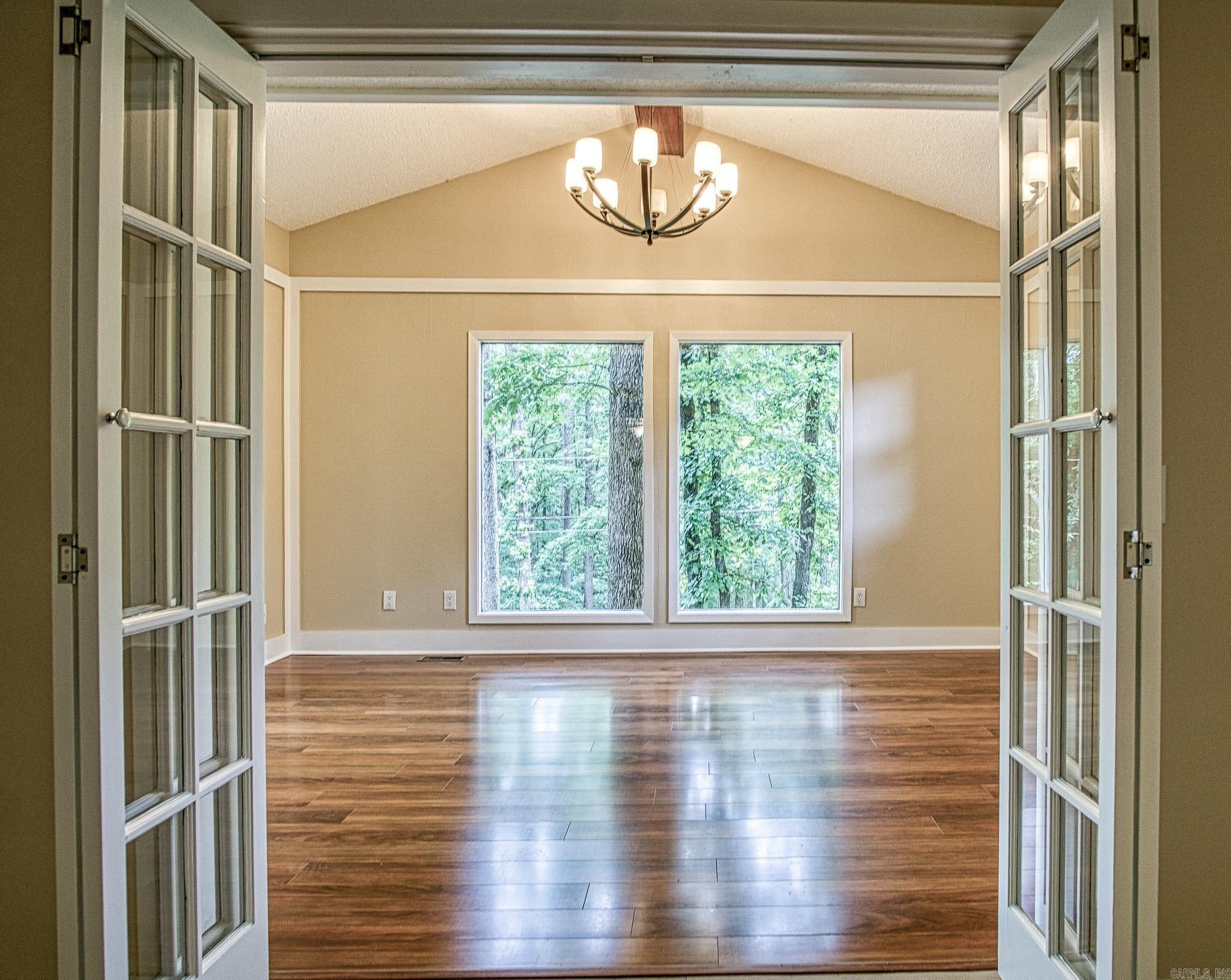 1 Halcon  Hot Springs Village, AR