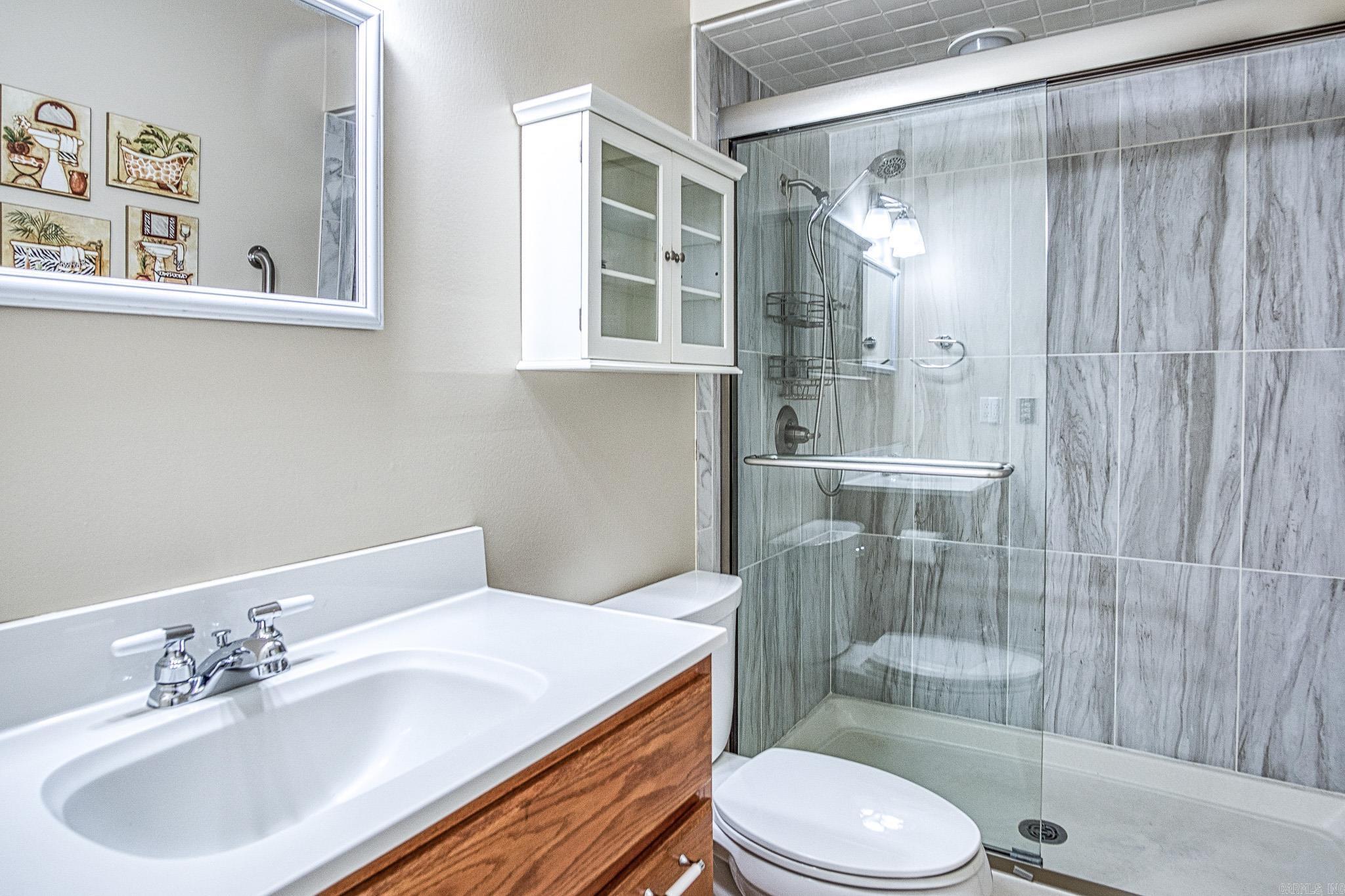 1 Halcon  Hot Springs Village, AR