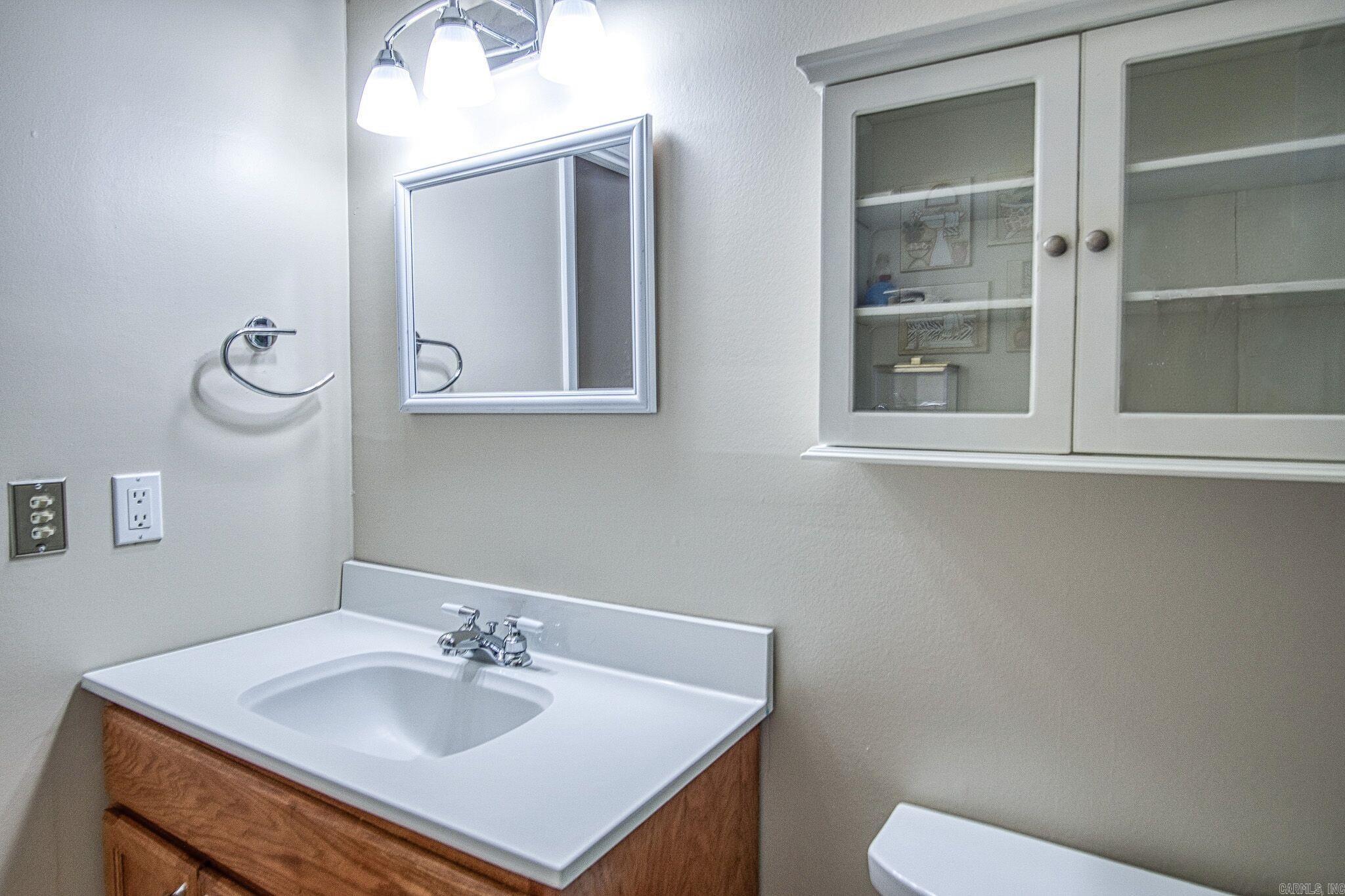 1 Halcon  Hot Springs Village, AR