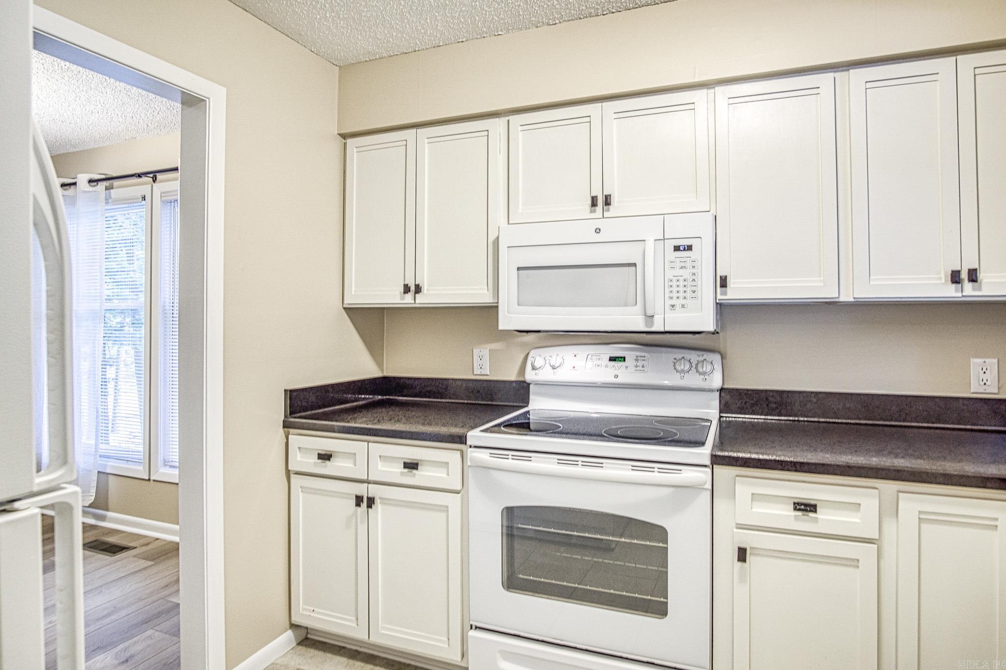 1 Halcon  Hot Springs Village, AR