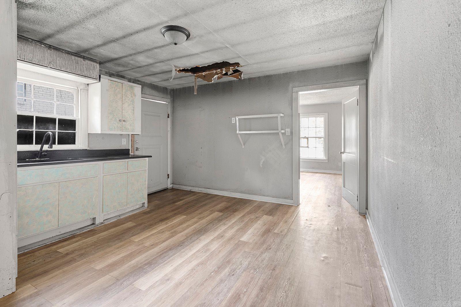818 &820 W 25th  North Little Rock, AR