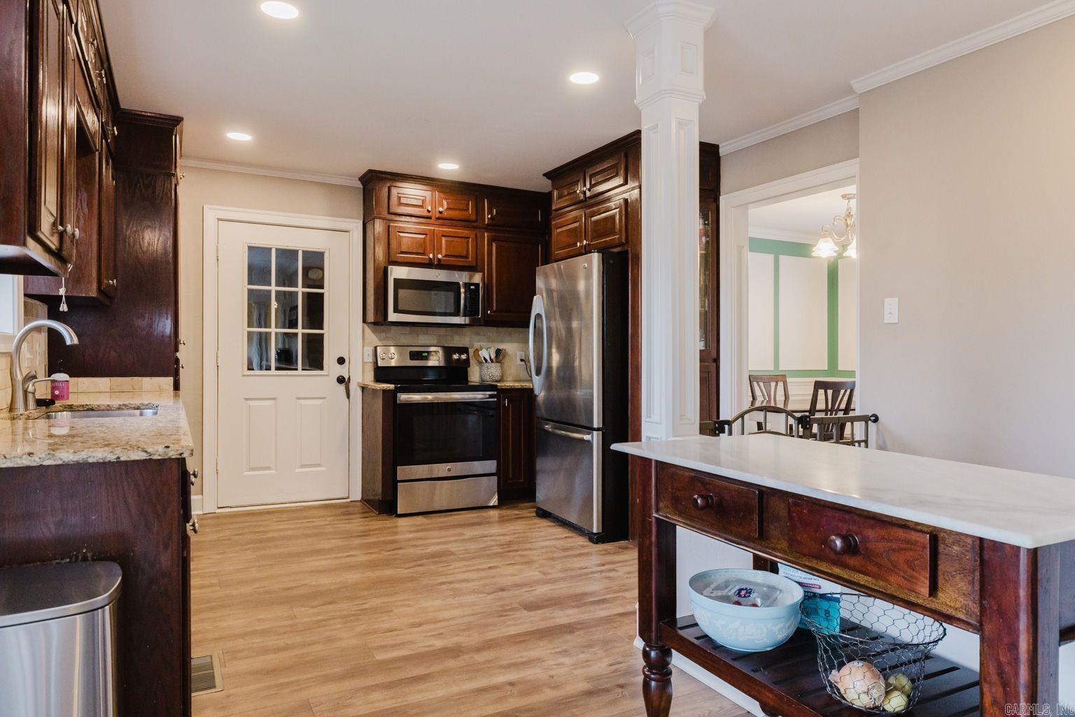 15 Rocky Crest  Little Rock, AR