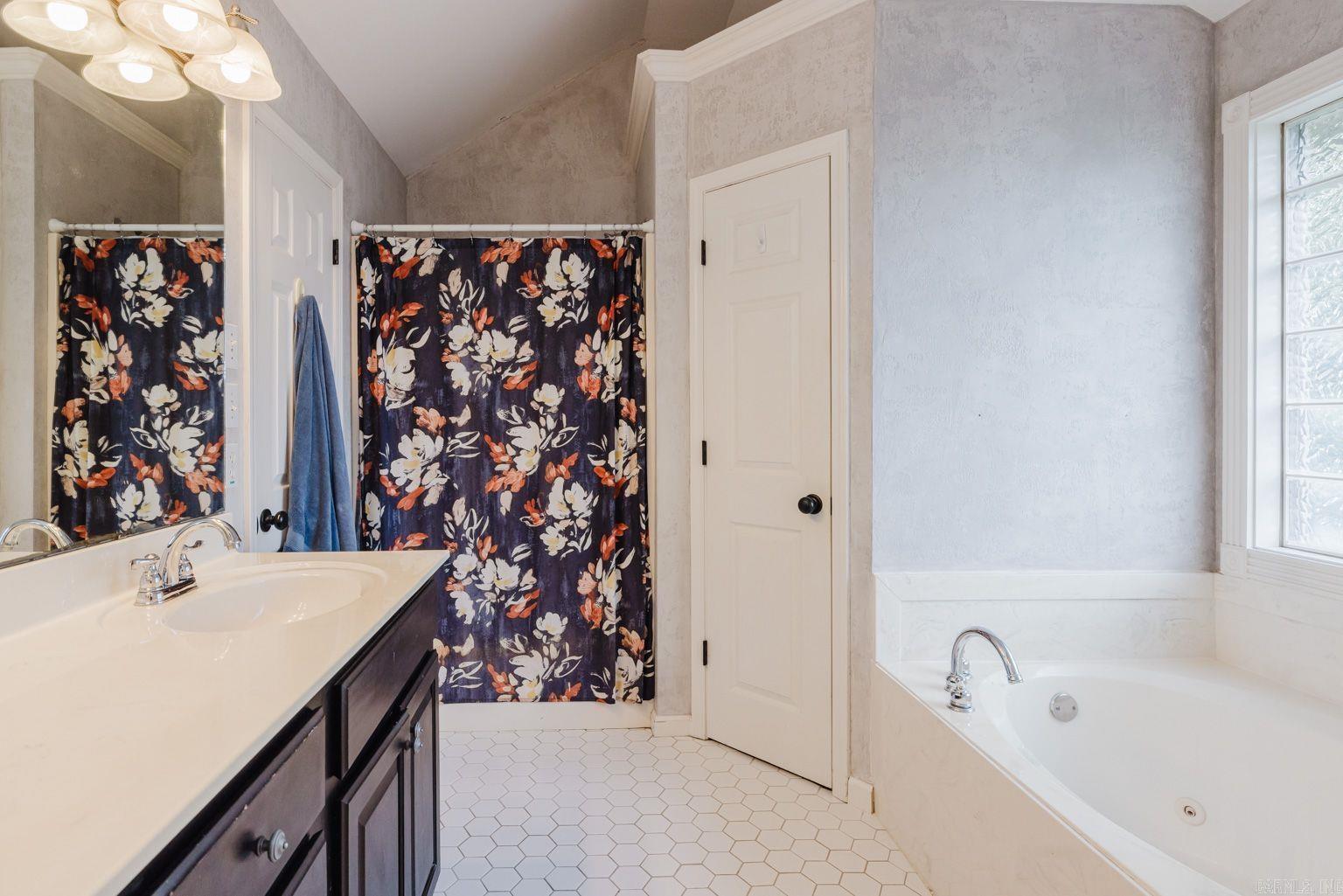 15 Rocky Crest  Little Rock, AR