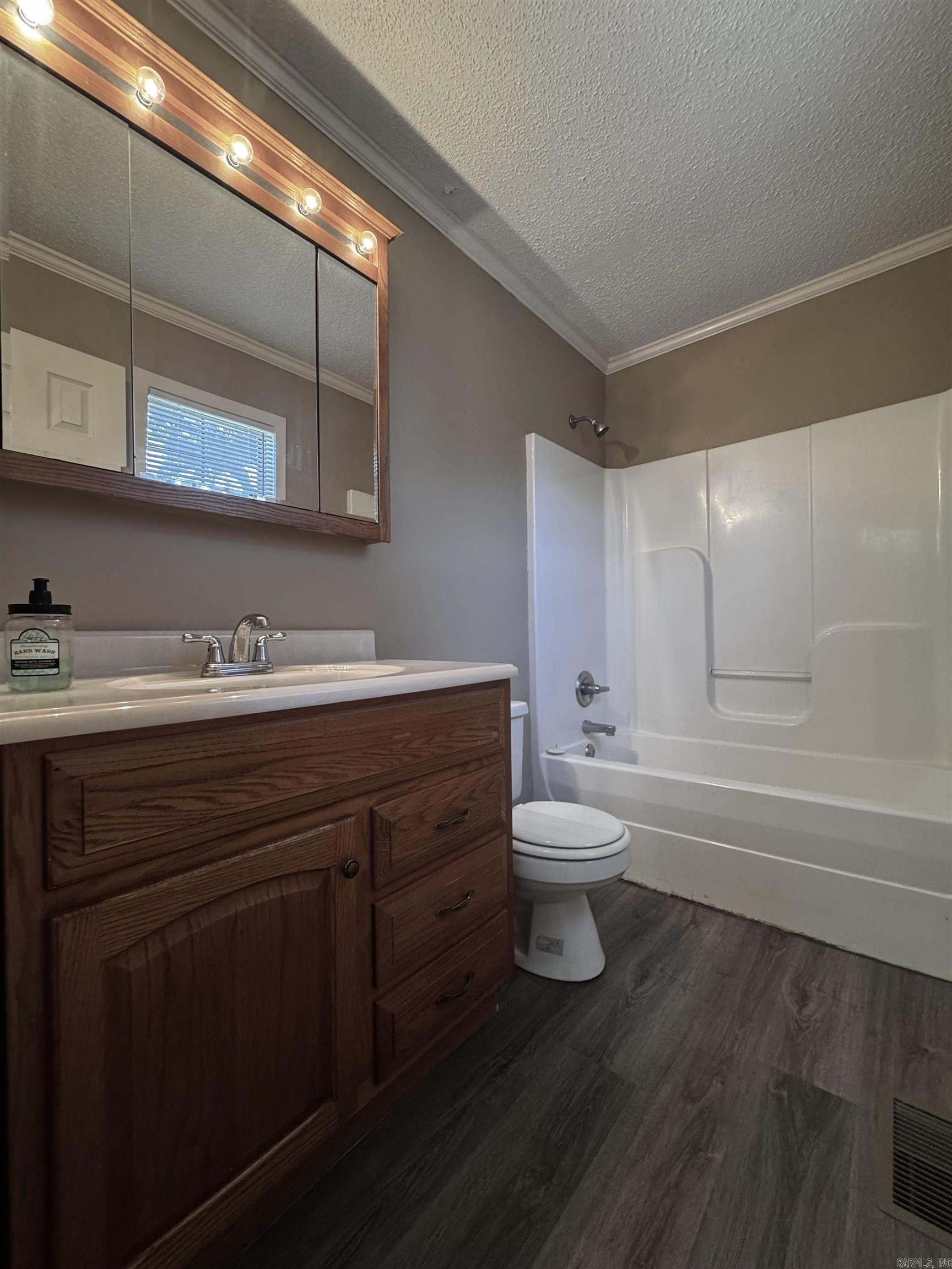 4105 Cedar Valley  Paragould, AR