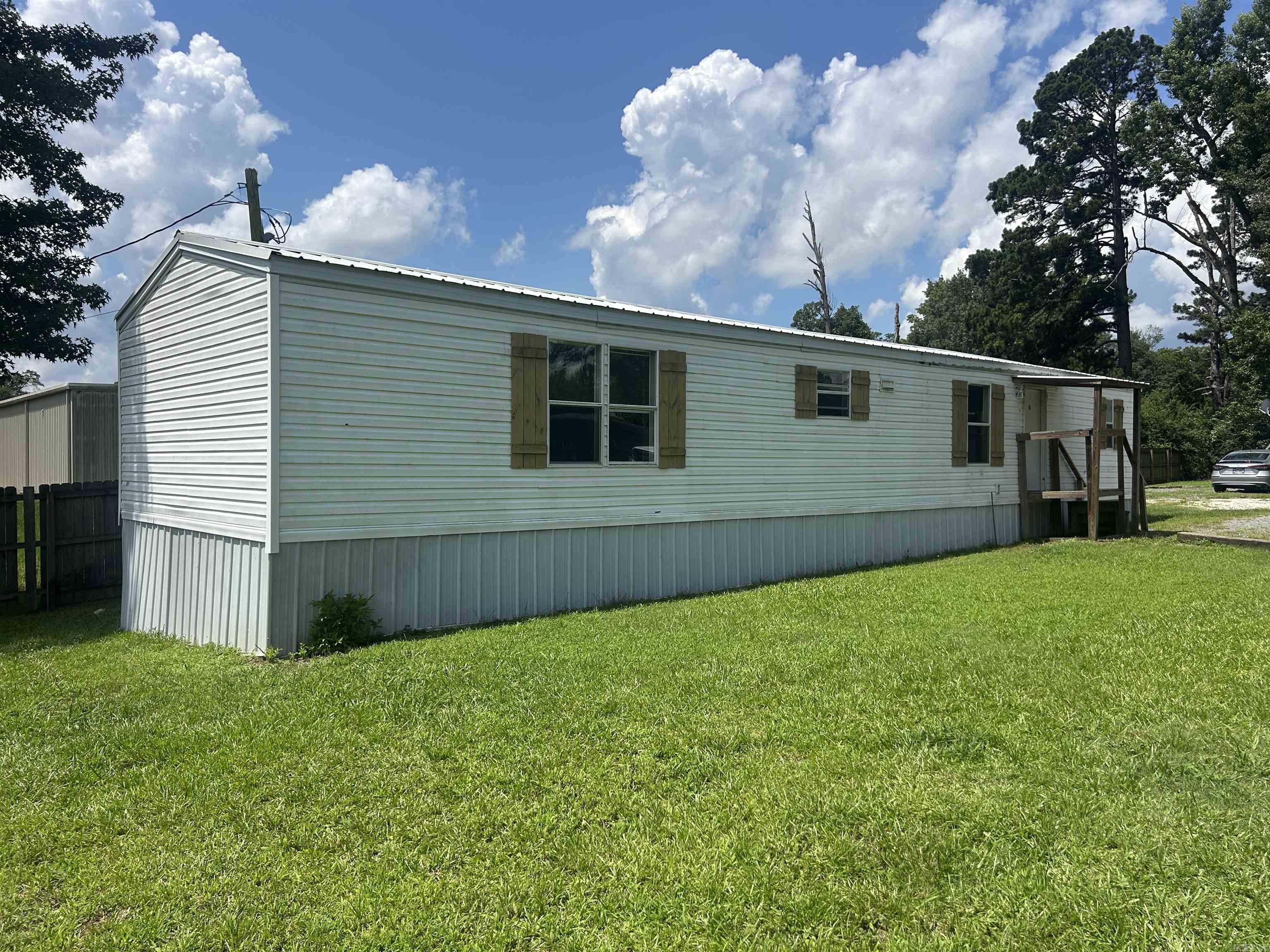 1307 West 7th  Sheridan, AR