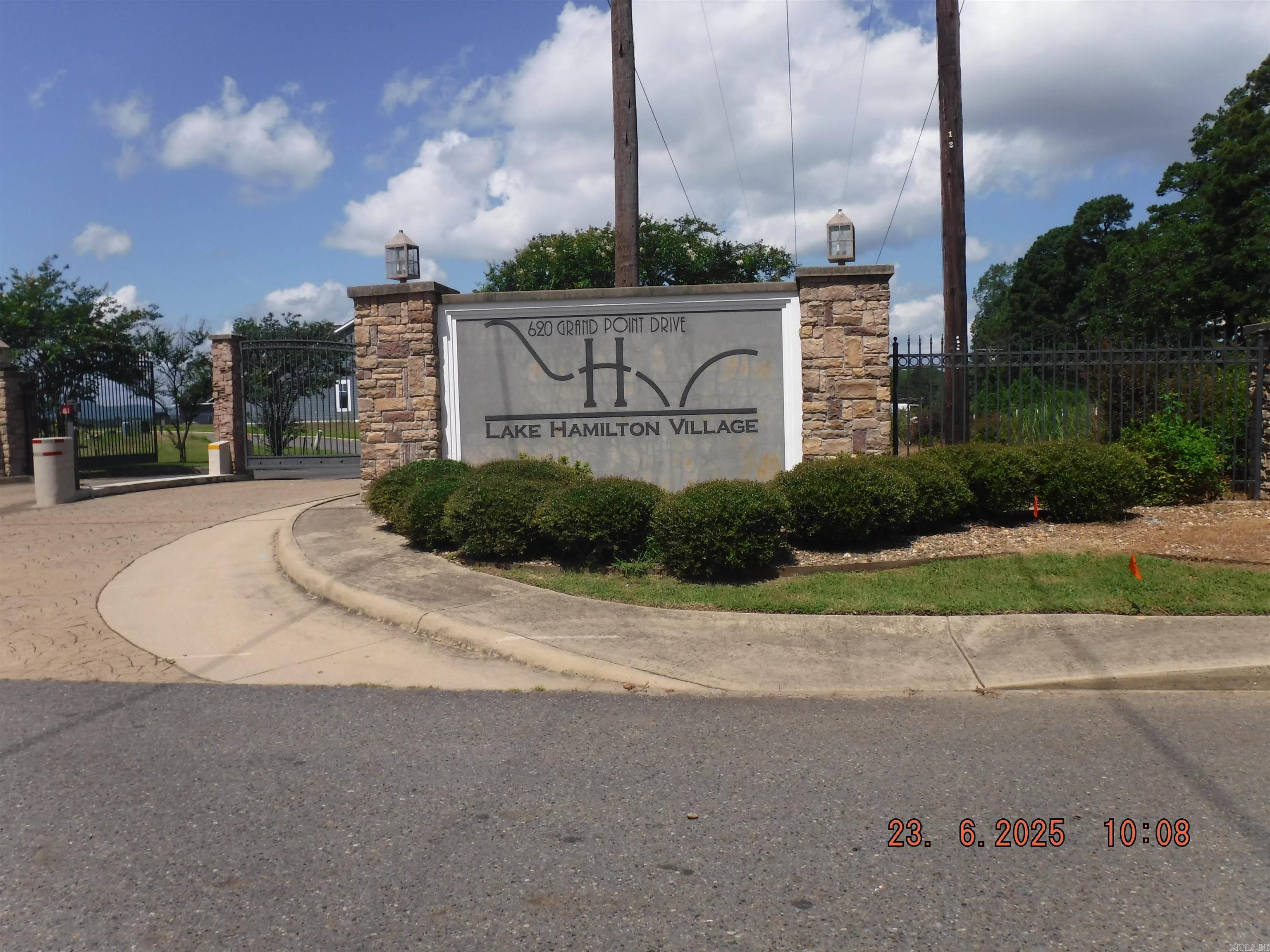 620 Grand Point  Hot Springs, AR