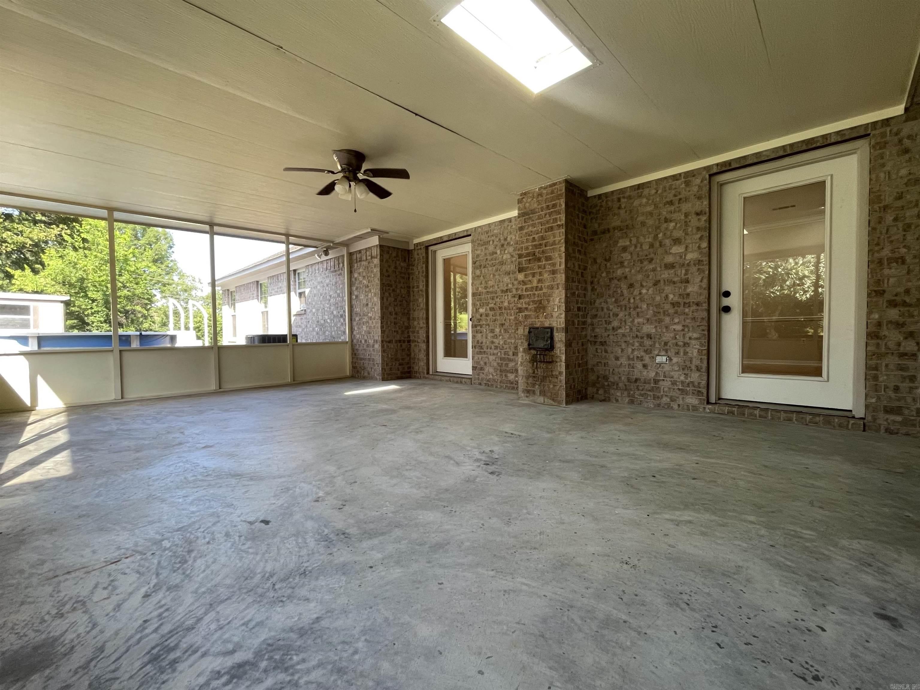 53 State Hwy 287  Greenbrier, AR