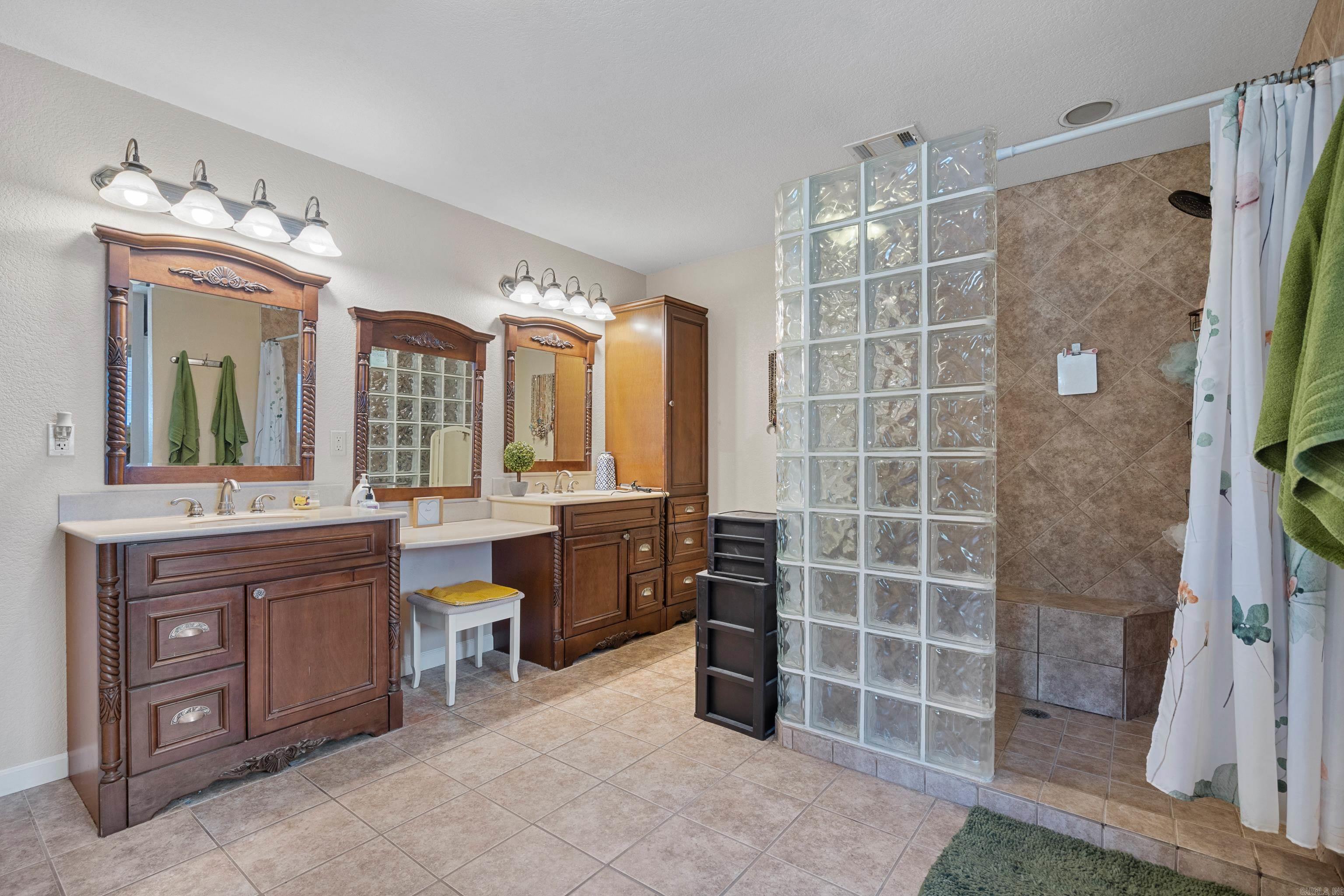 353 High Peak  Hot Springs, AR